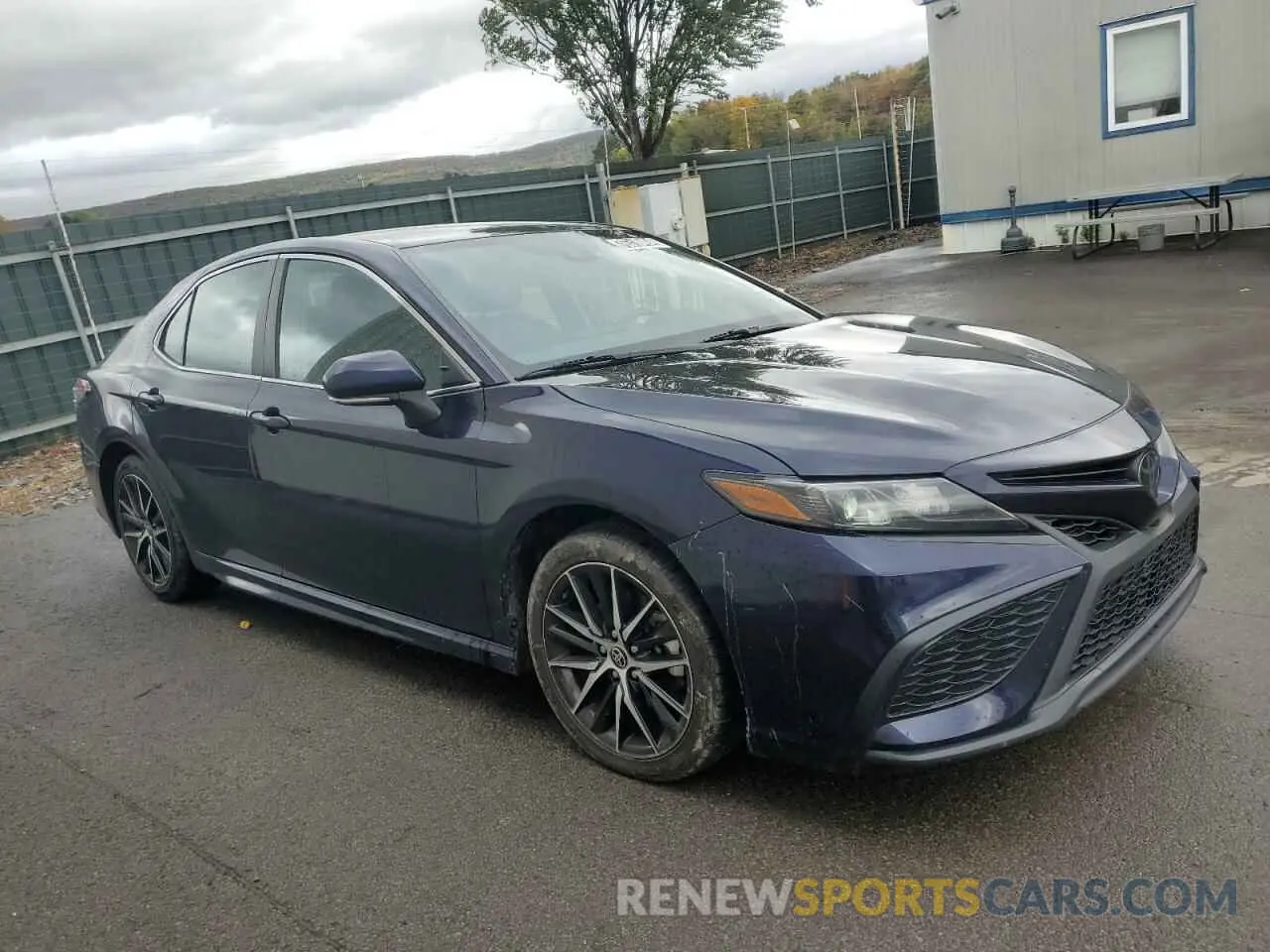 4 Photograph of a damaged car 4T1G11AK6NU706970 TOYOTA CAMRY 2022