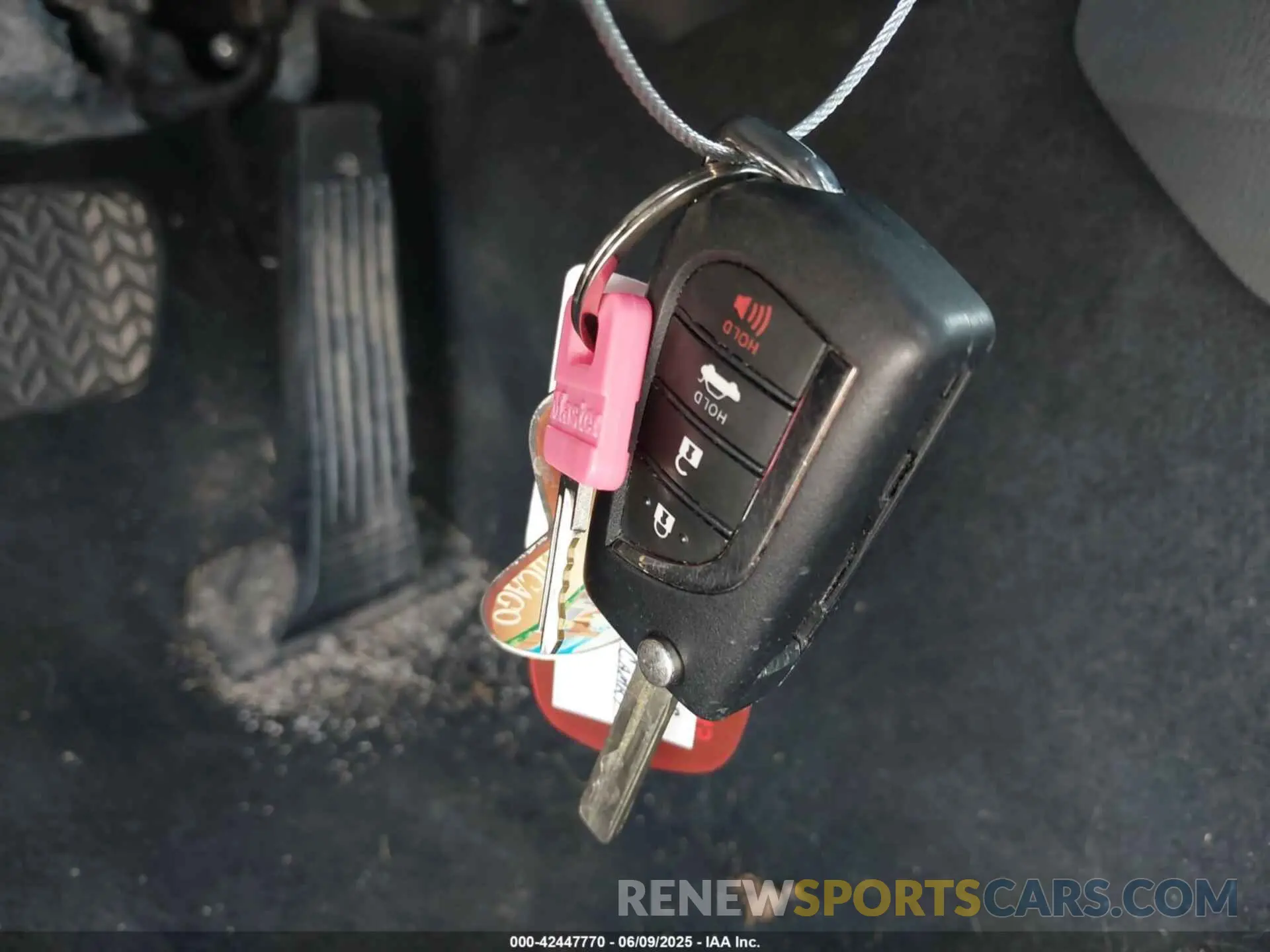 11 Photograph of a damaged car 4T1G11AK7NU039018 TOYOTA CAMRY 2022