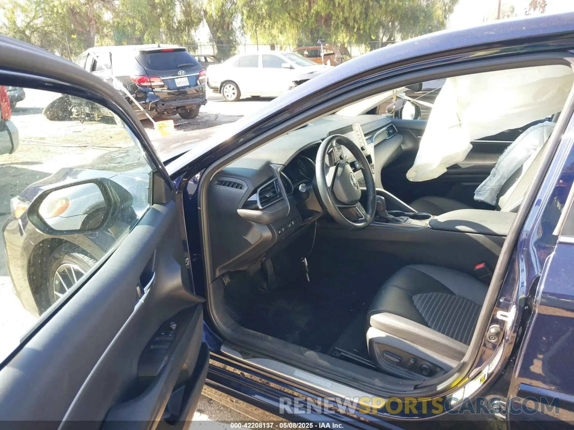 5 Photograph of a damaged car 4T1G11AK7NU042579 TOYOTA CAMRY 2022