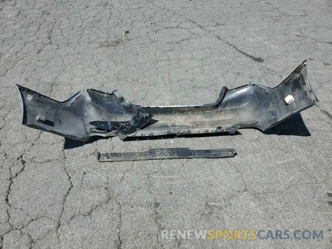 12 Photograph of a damaged car 4T1G11AK7NU049757 TOYOTA CAMRY 2022