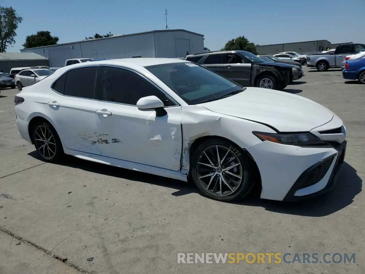 4 Photograph of a damaged car 4T1G11AK7NU053517 TOYOTA CAMRY 2022