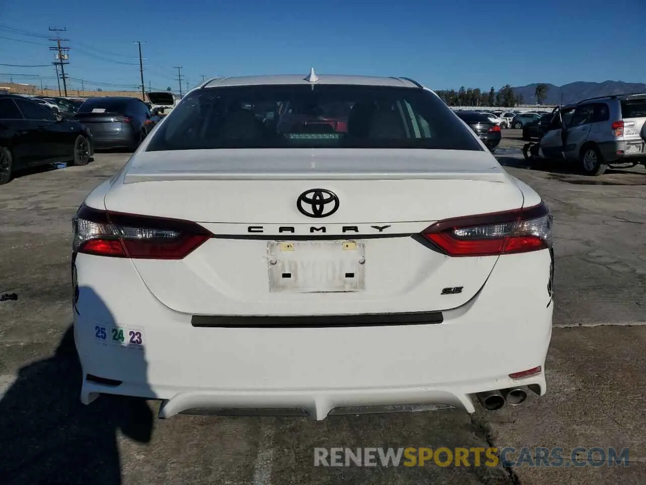 6 Photograph of a damaged car 4T1G11AK7NU065084 TOYOTA CAMRY 2022