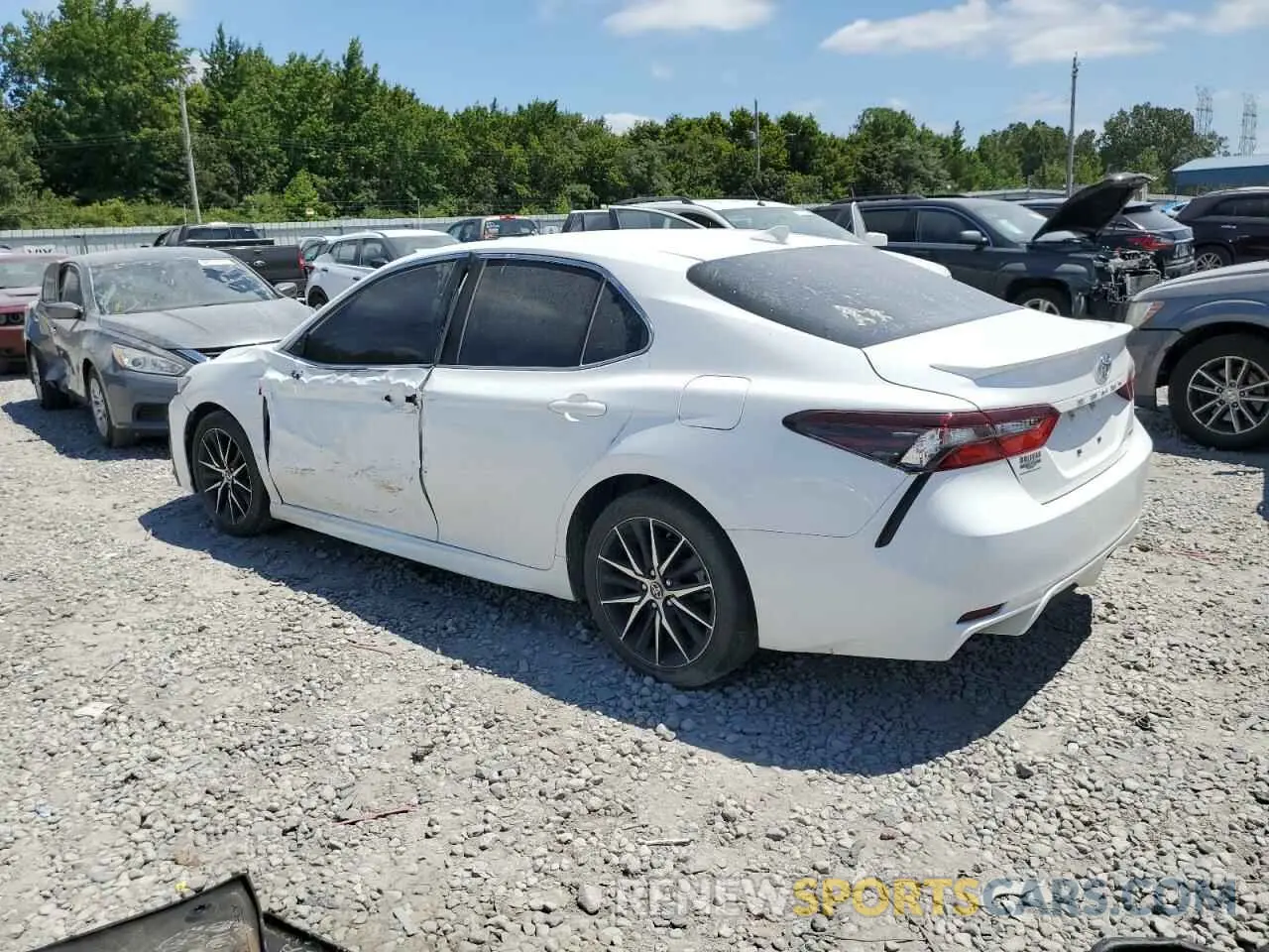 2 Photograph of a damaged car 4T1G11AK7NU069216 TOYOTA CAMRY 2022