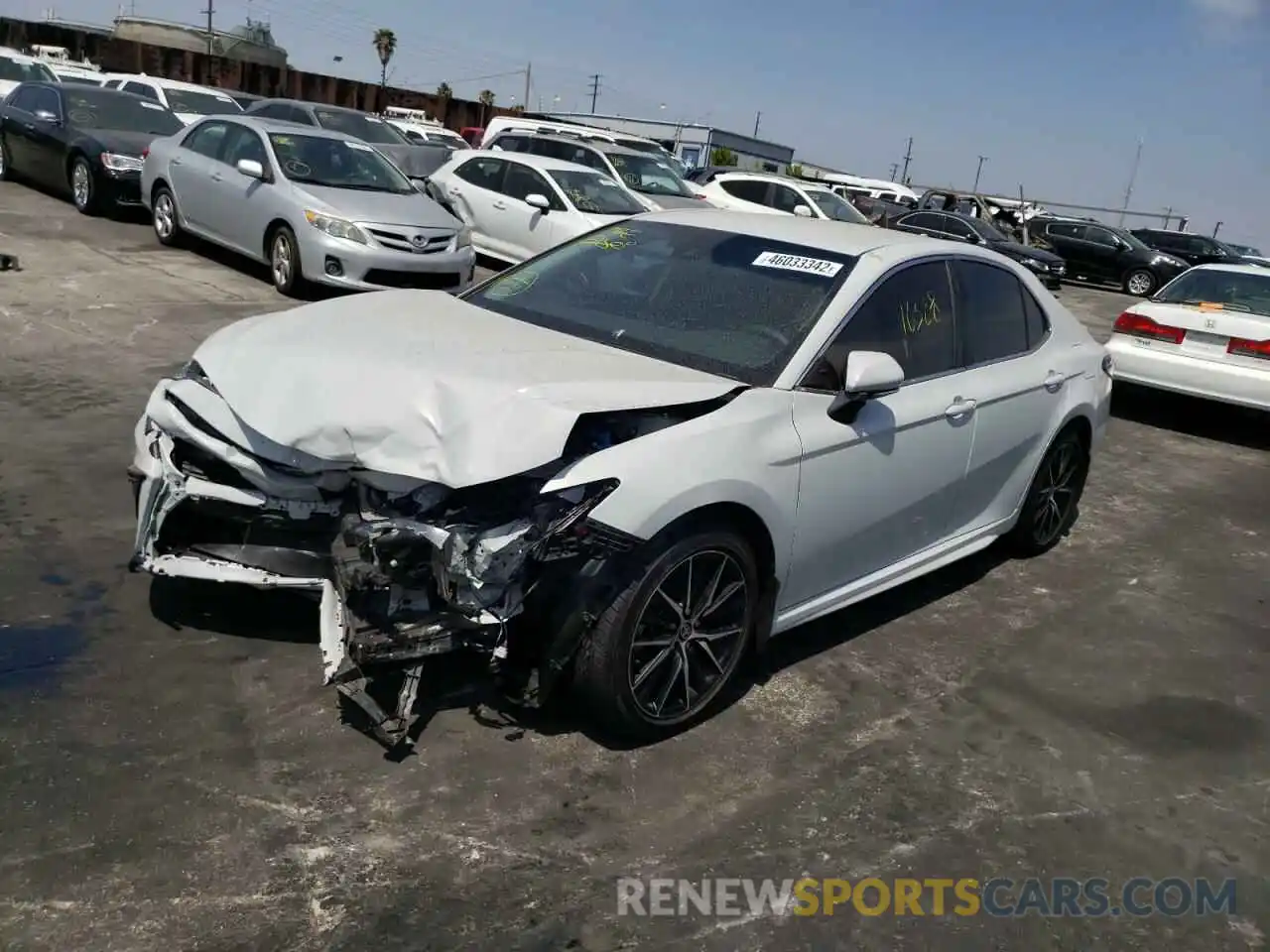 2 Photograph of a damaged car 4T1G11AK7NU499585 TOYOTA CAMRY 2022