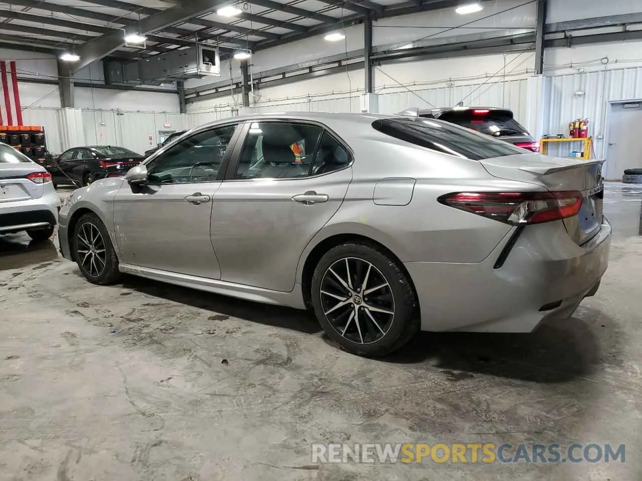 2 Photograph of a damaged car 4T1G11AK7NU631440 TOYOTA CAMRY 2022