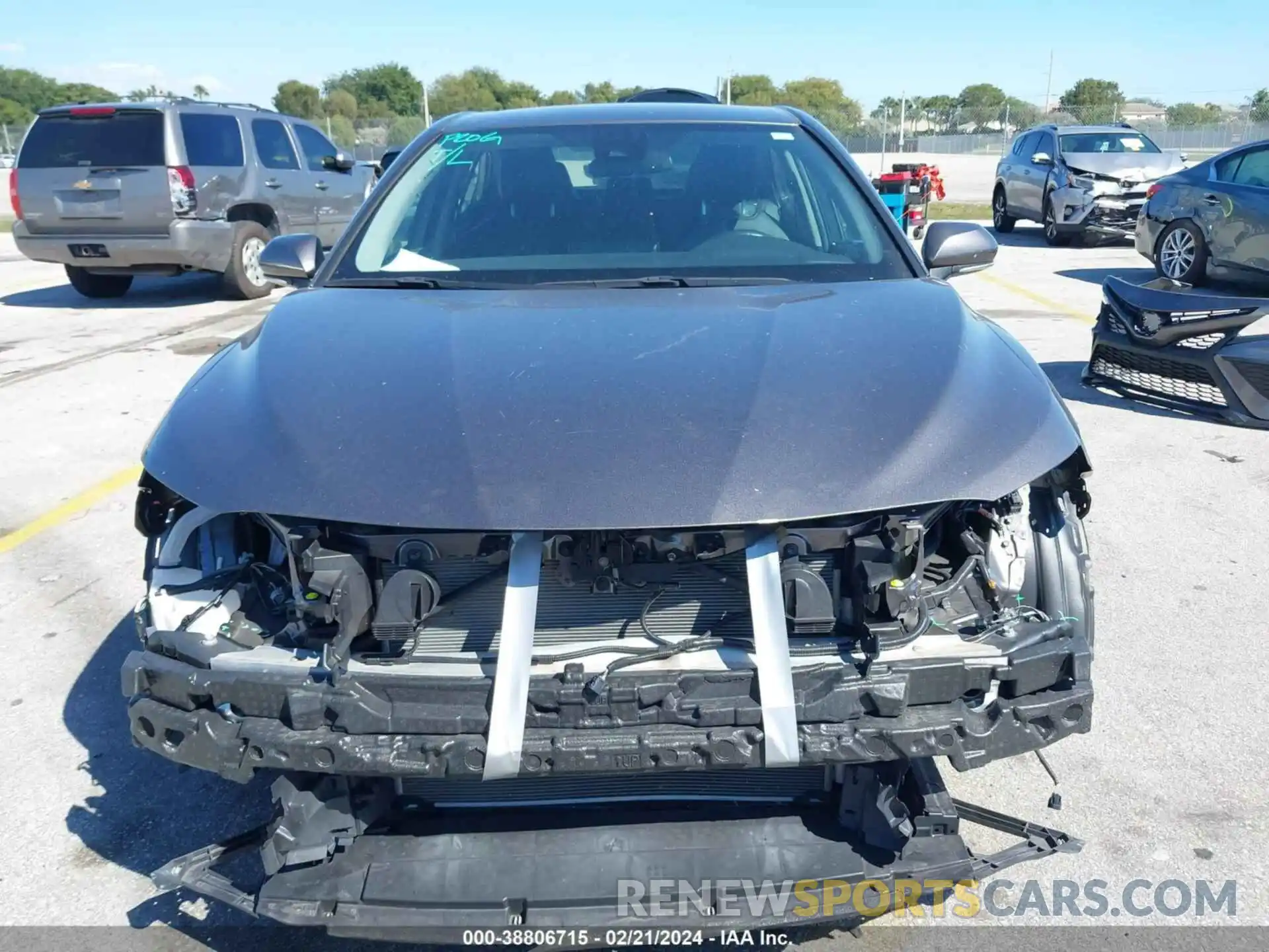 6 Photograph of a damaged car 4T1G11AK7NU634189 TOYOTA CAMRY 2022