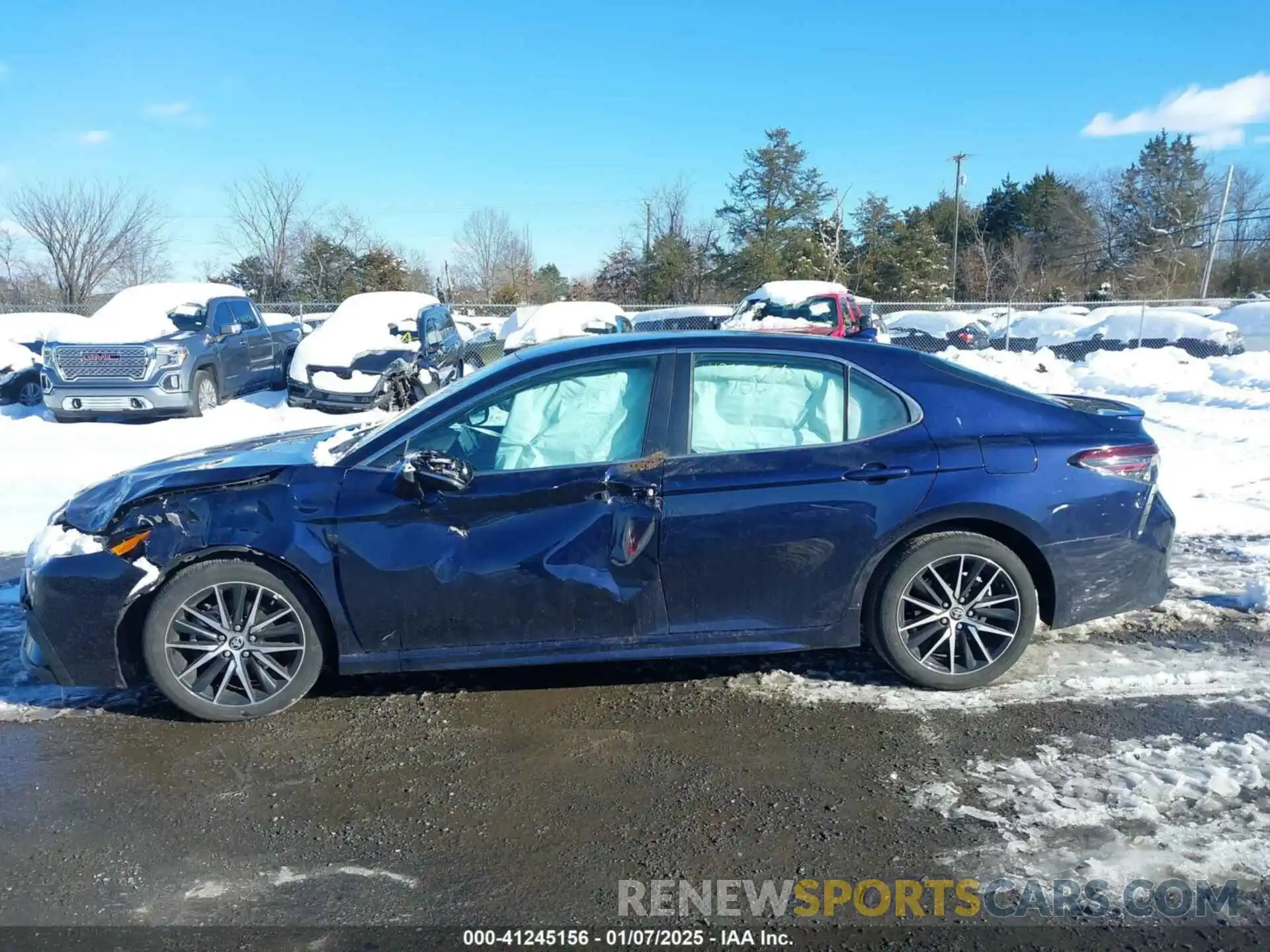 14 Photograph of a damaged car 4T1G11AK7NU637447 TOYOTA CAMRY 2022