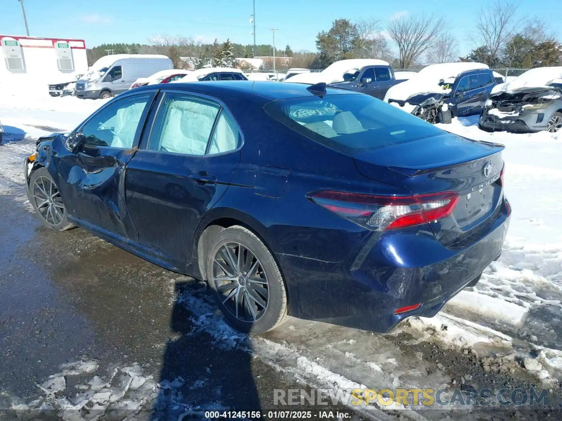 3 Photograph of a damaged car 4T1G11AK7NU637447 TOYOTA CAMRY 2022