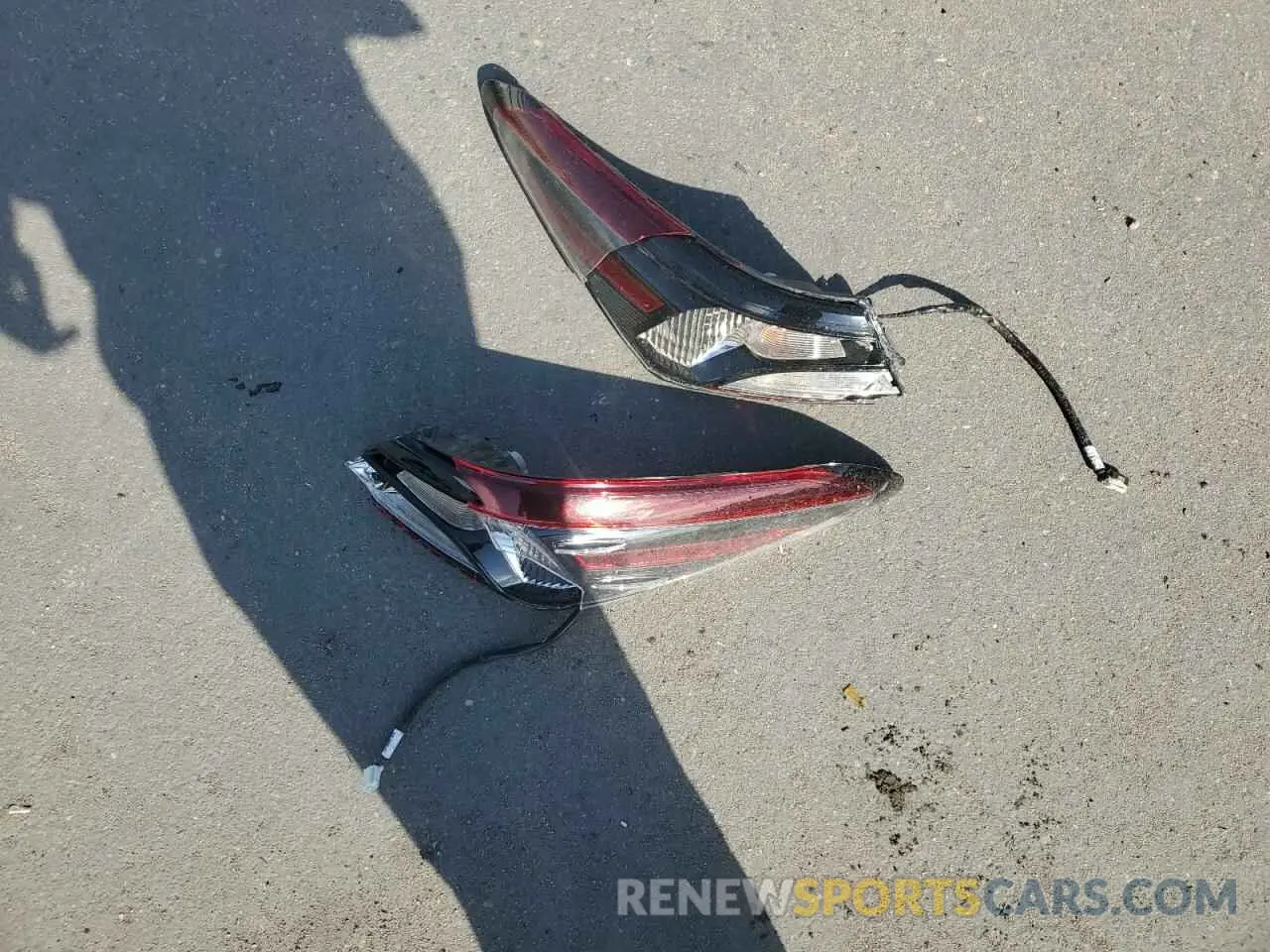12 Photograph of a damaged car 4T1G11AK7NU659691 TOYOTA CAMRY 2022