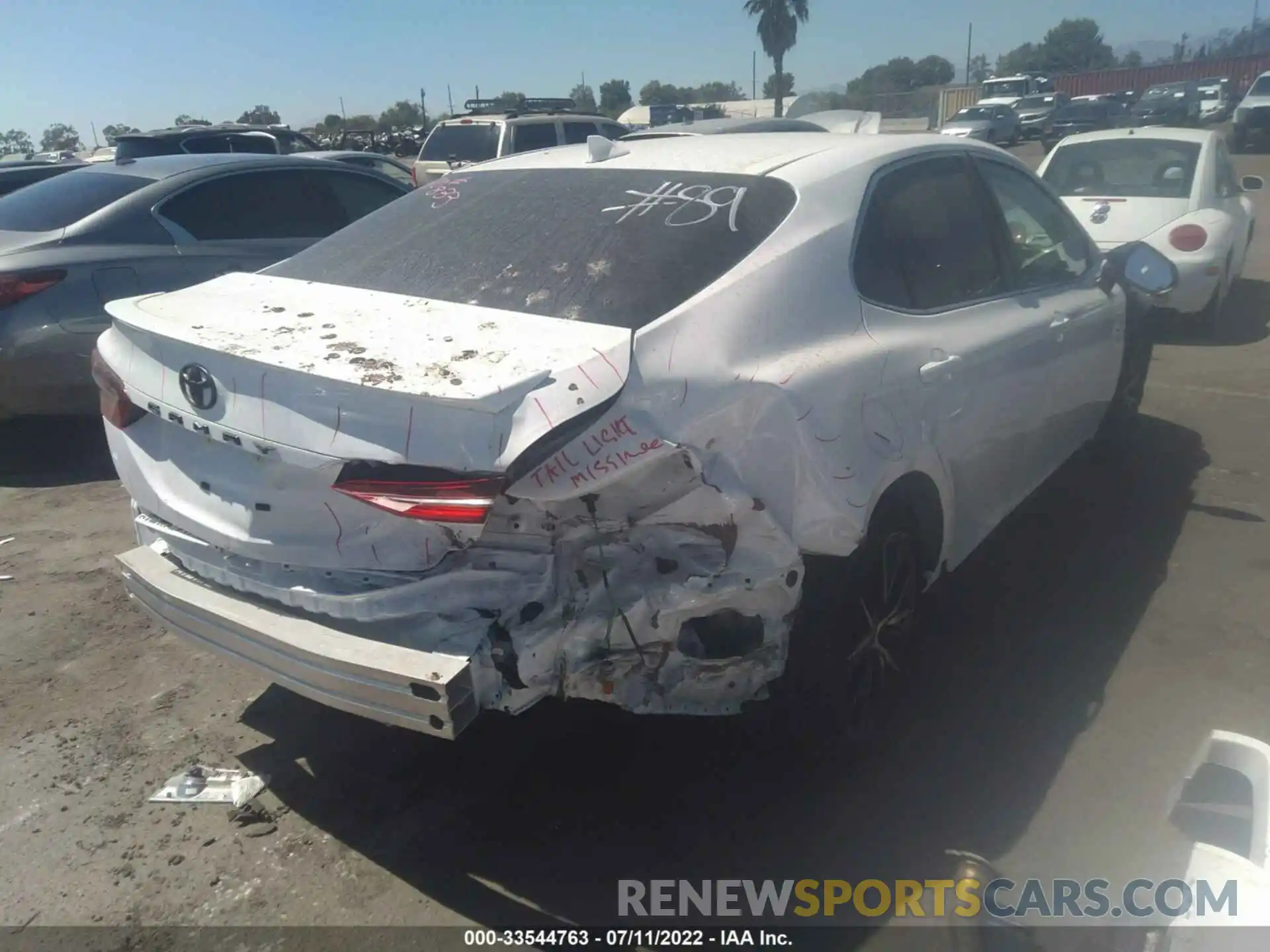 4 Photograph of a damaged car 4T1G11AK7NU662526 TOYOTA CAMRY 2022