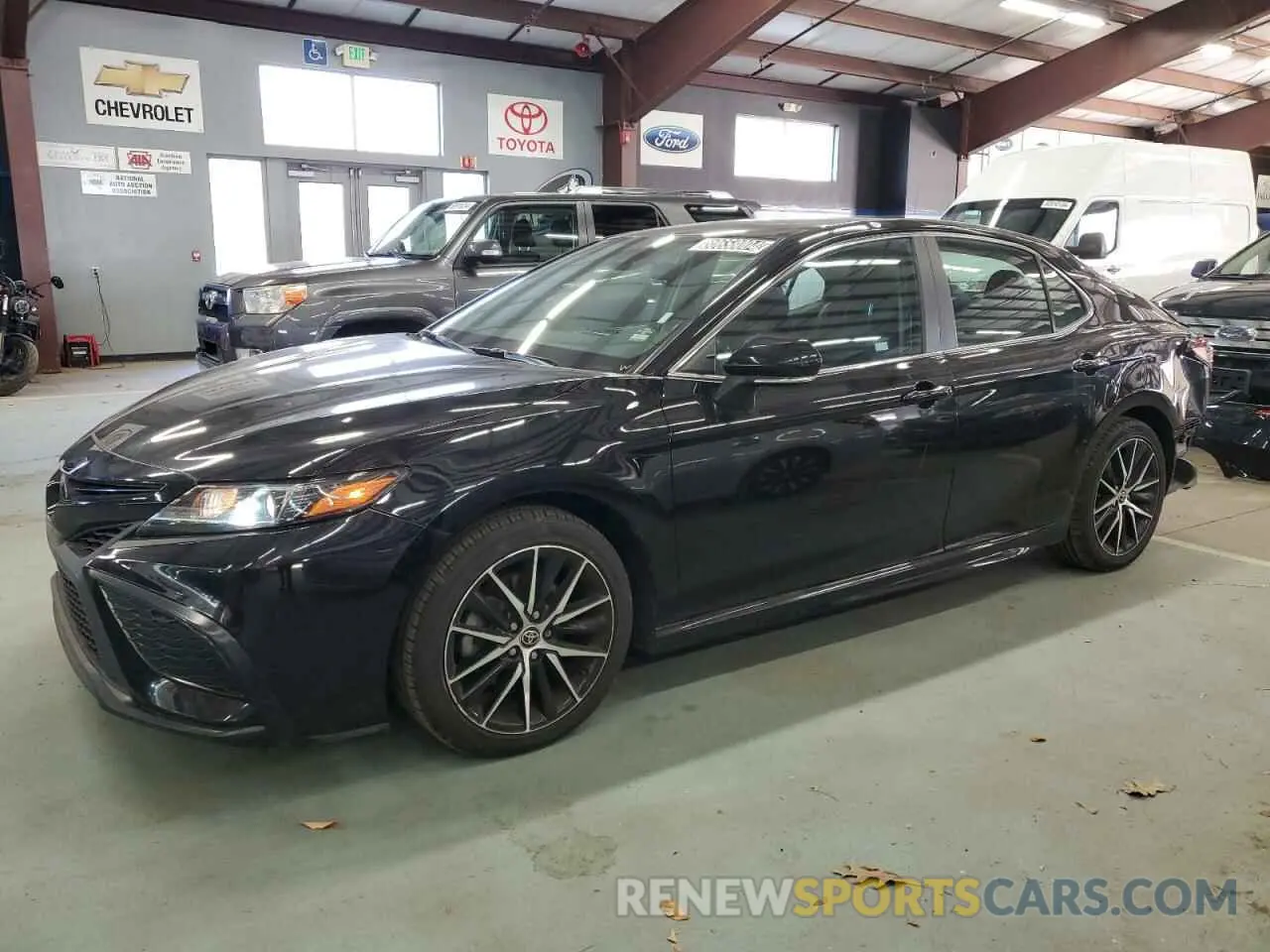 1 Photograph of a damaged car 4T1G11AK7NU666253 TOYOTA CAMRY 2022