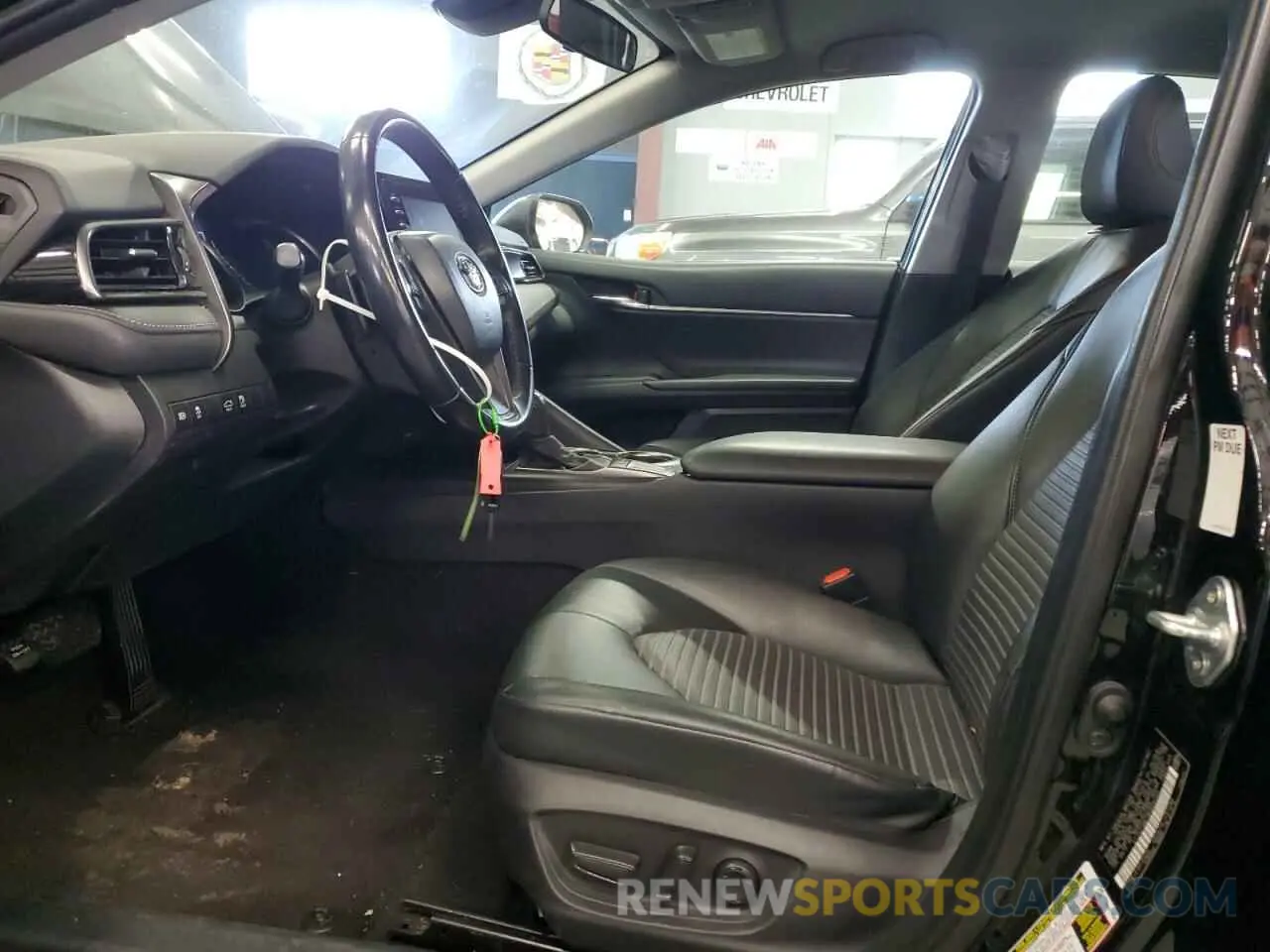 7 Photograph of a damaged car 4T1G11AK7NU666253 TOYOTA CAMRY 2022