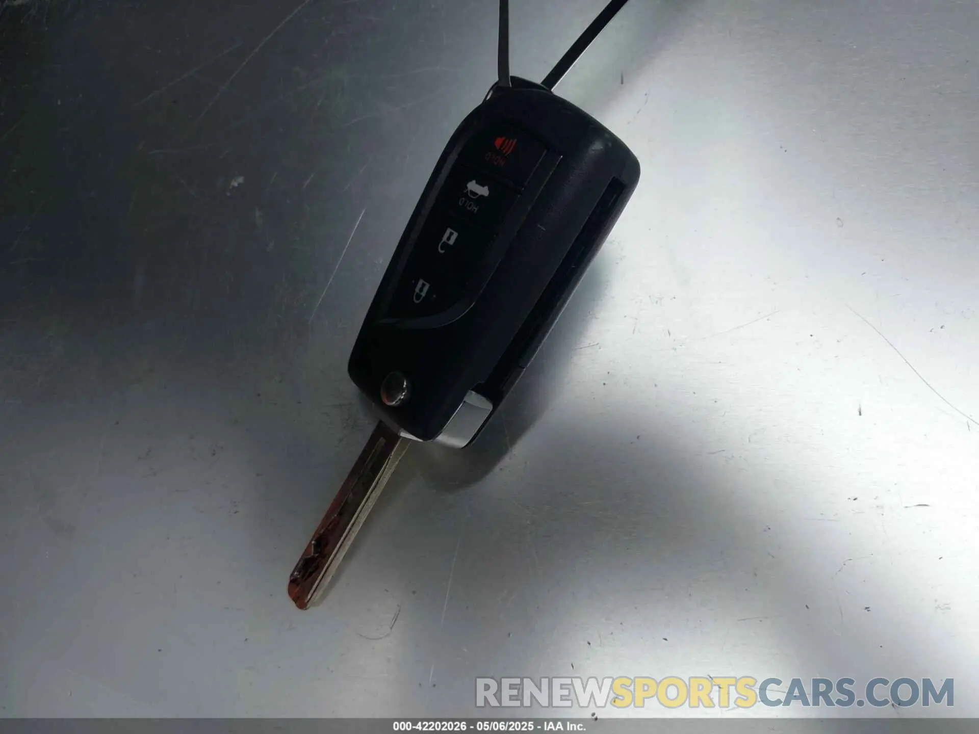 11 Photograph of a damaged car 4T1G11AK7NU669783 TOYOTA CAMRY 2022