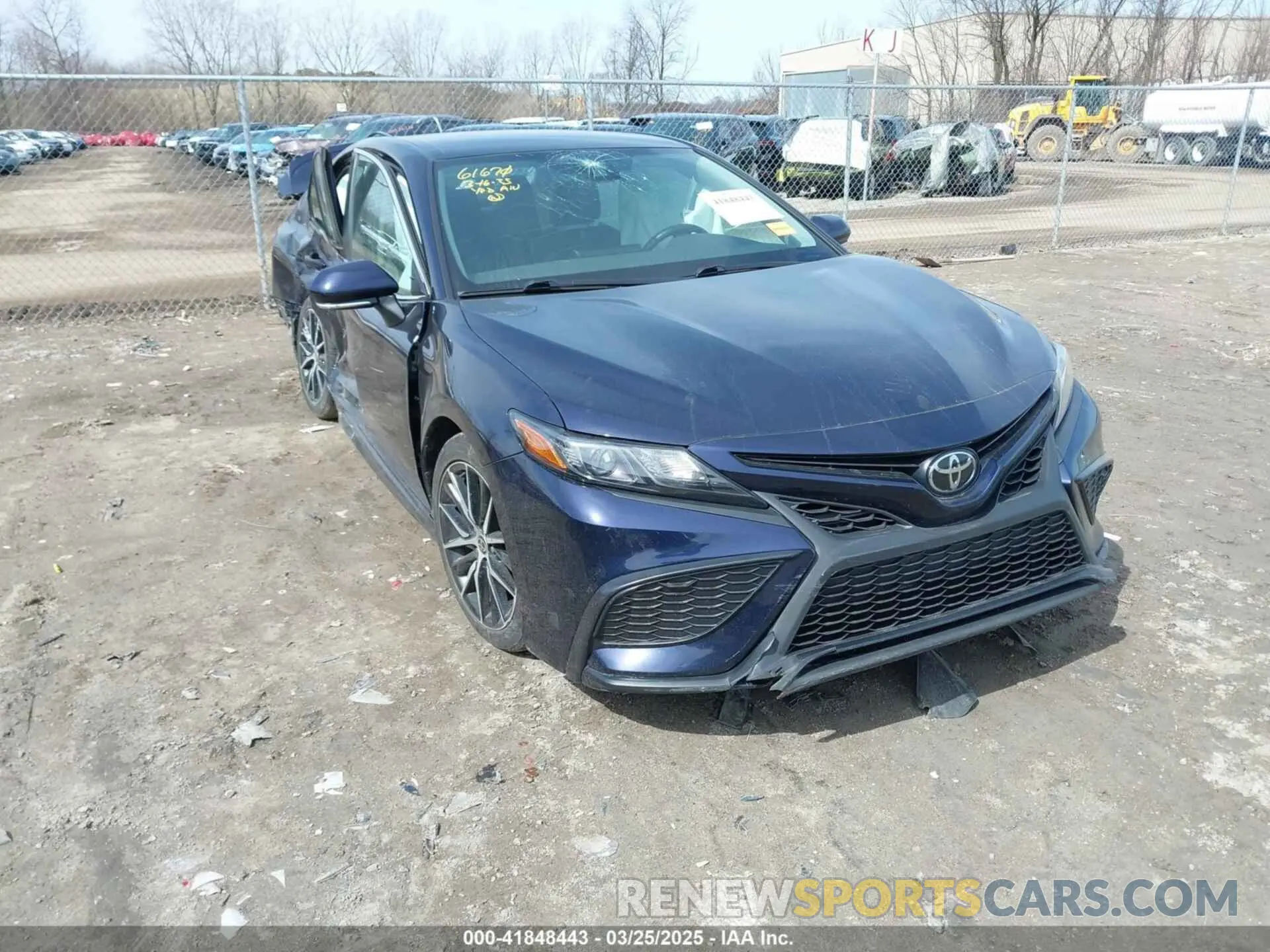 1 Photograph of a damaged car 4T1G11AK7NU674059 TOYOTA CAMRY 2022