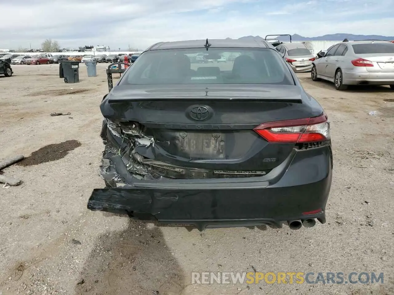 6 Photograph of a damaged car 4T1G11AK8NU029310 TOYOTA CAMRY 2022