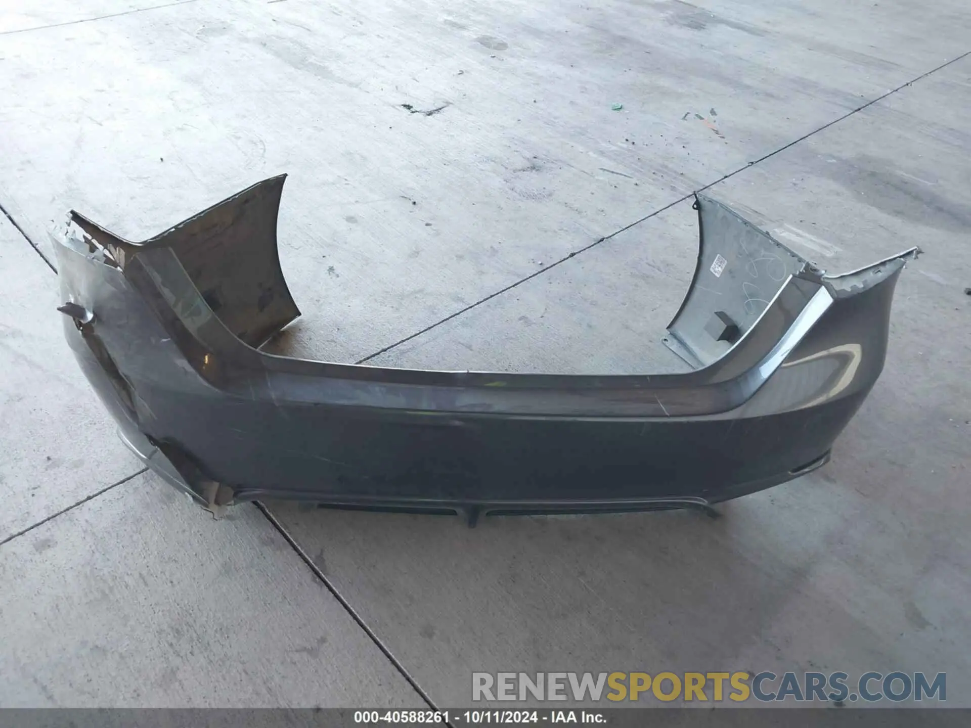 12 Photograph of a damaged car 4T1G11AK8NU045815 TOYOTA CAMRY 2022