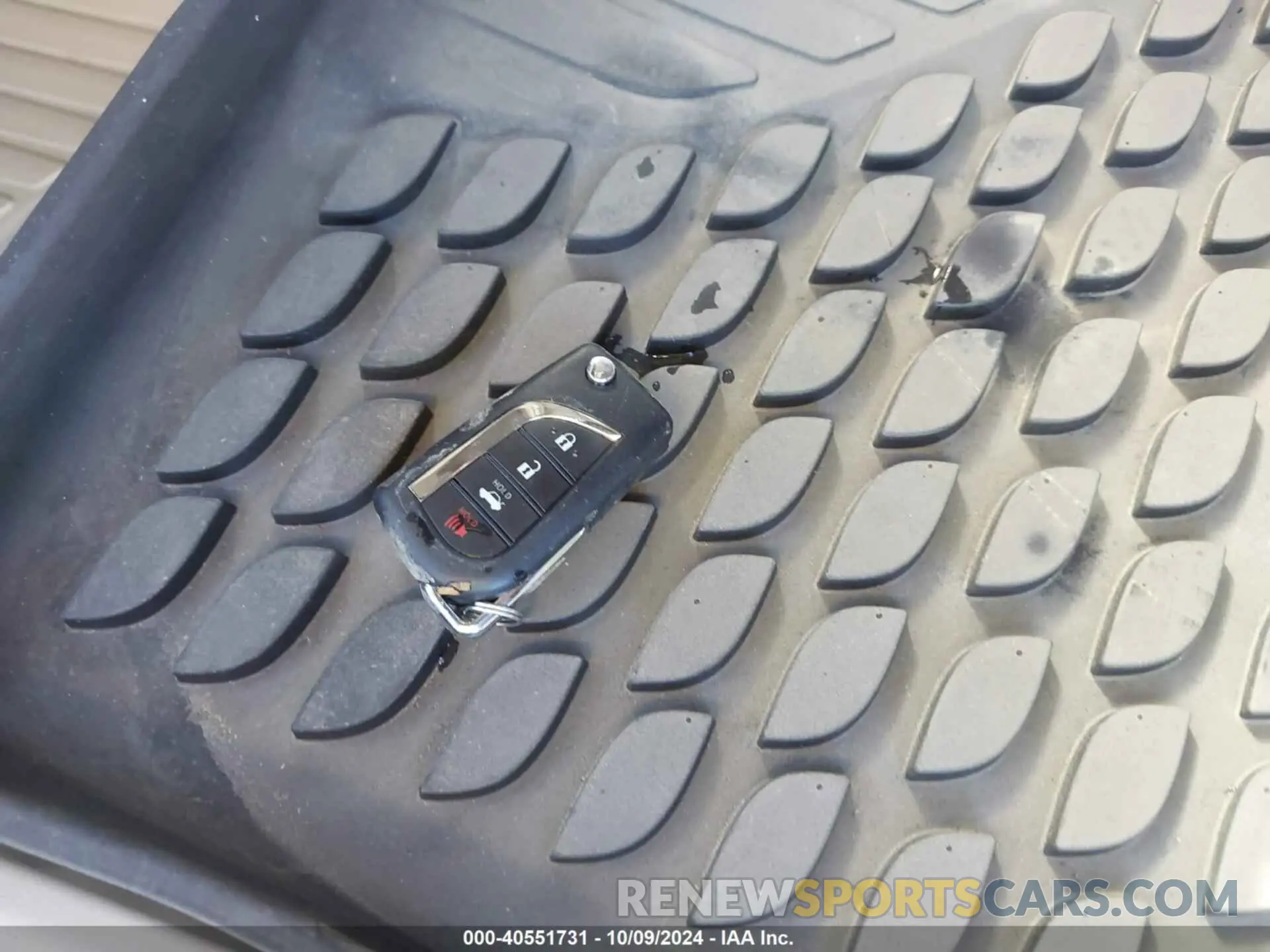 11 Photograph of a damaged car 4T1G11AK8NU059097 TOYOTA CAMRY 2022