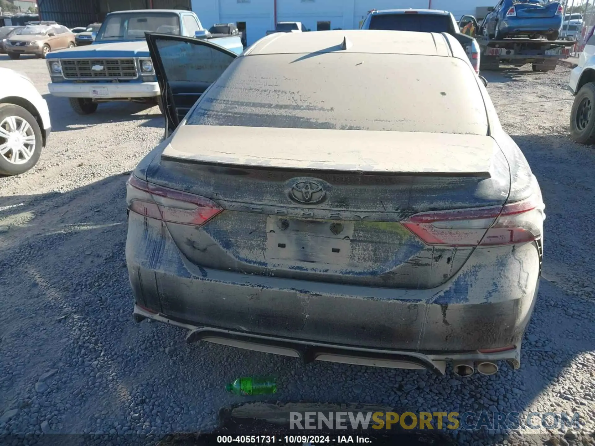 16 Photograph of a damaged car 4T1G11AK8NU059097 TOYOTA CAMRY 2022