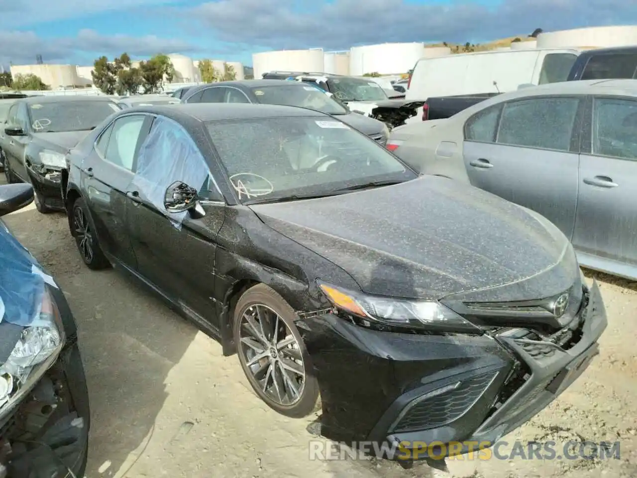 1 Photograph of a damaged car 4T1G11AK8NU643855 TOYOTA CAMRY 2022