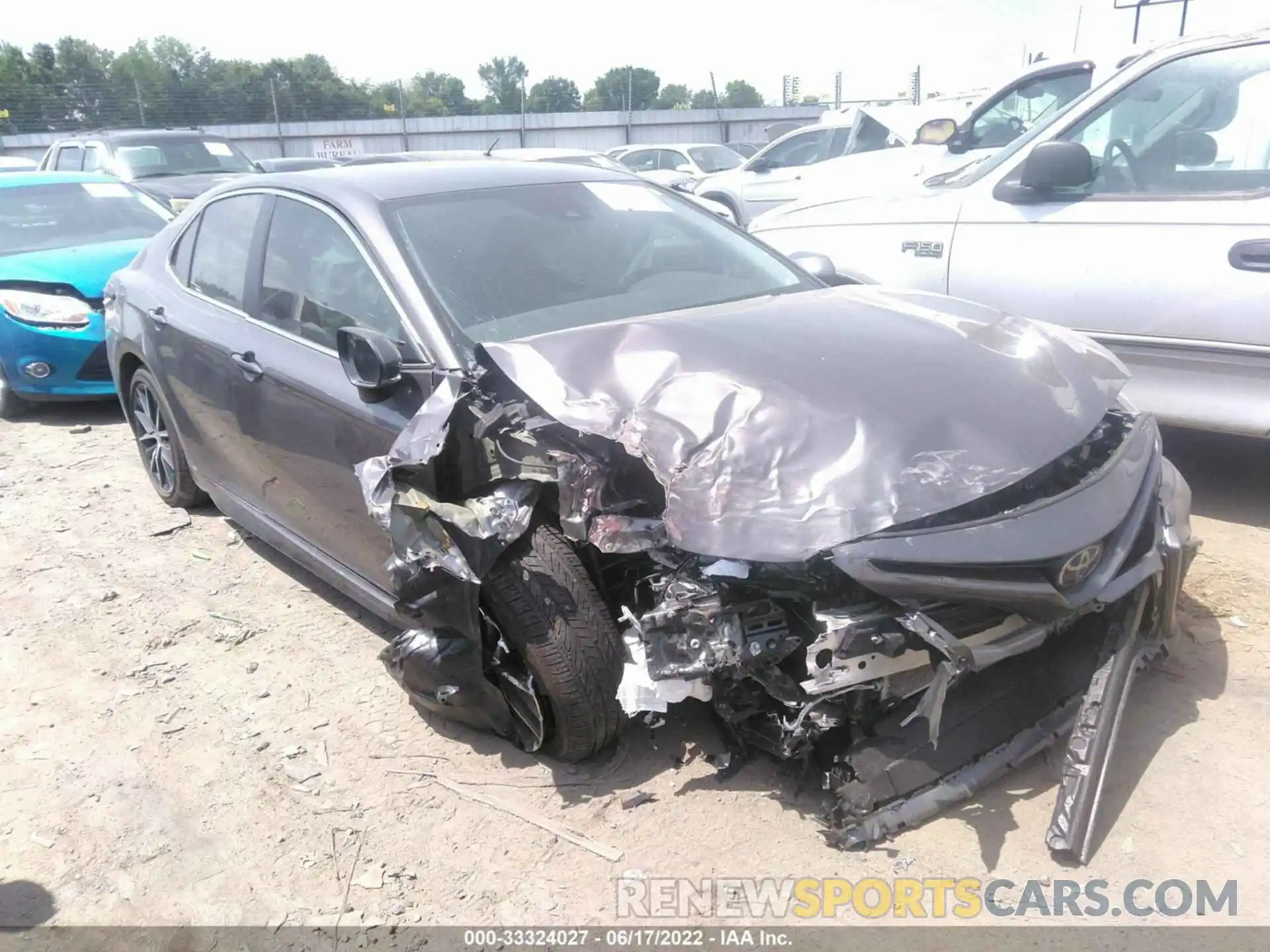 1 Photograph of a damaged car 4T1G11AK8NU650286 TOYOTA CAMRY 2022