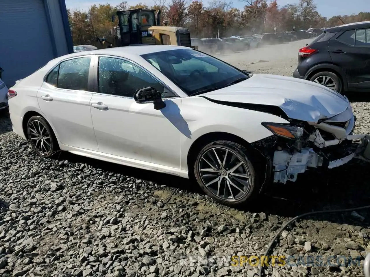 4 Photograph of a damaged car 4T1G11AK8NU666939 TOYOTA CAMRY 2022
