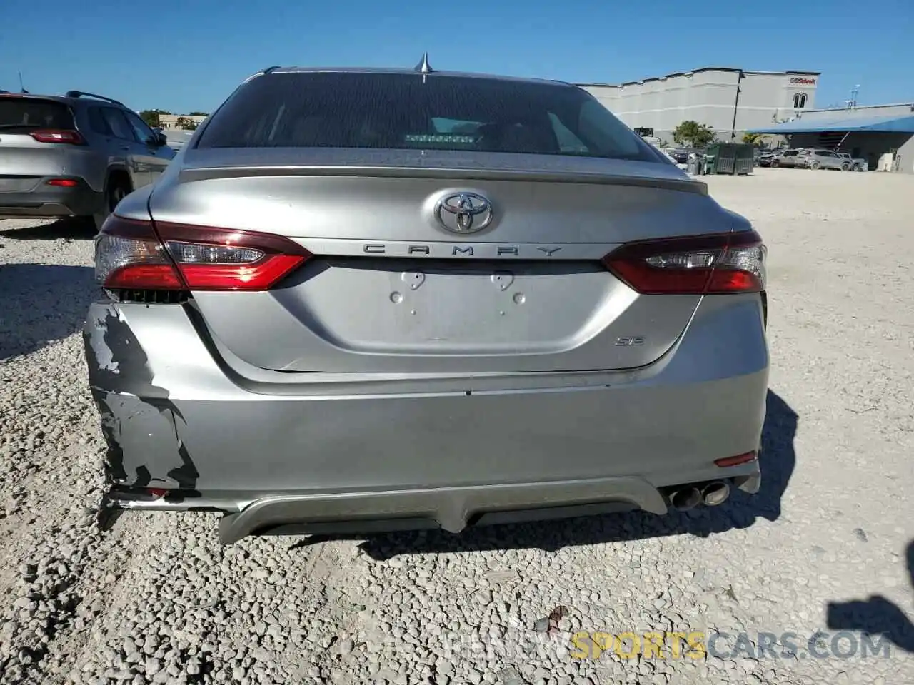 6 Photograph of a damaged car 4T1G11AK8NU677634 TOYOTA CAMRY 2022