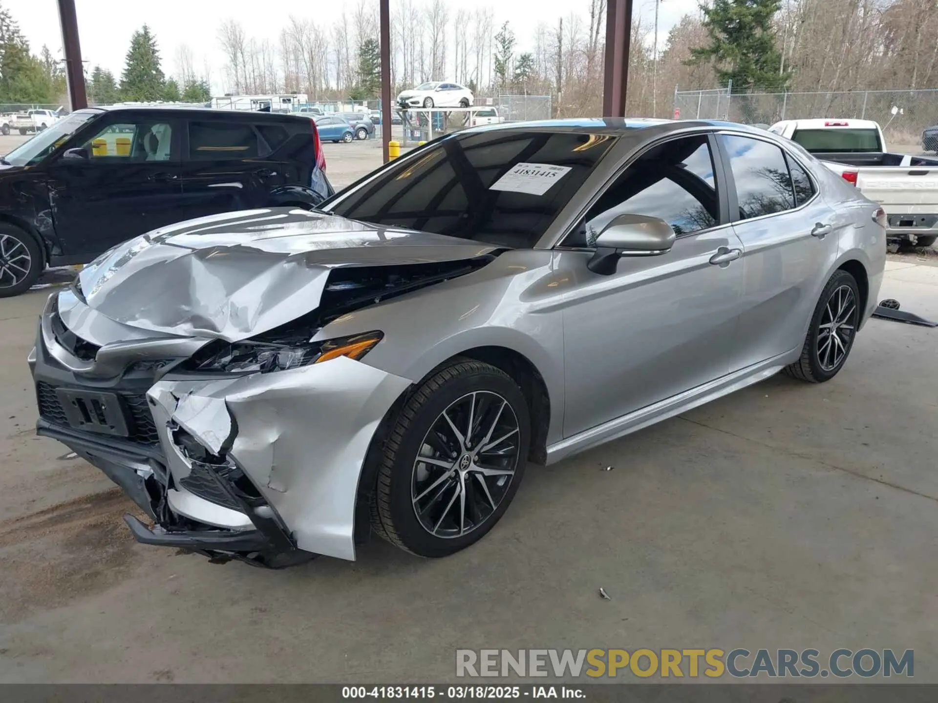 2 Photograph of a damaged car 4T1G11AK8NU690920 TOYOTA CAMRY 2022