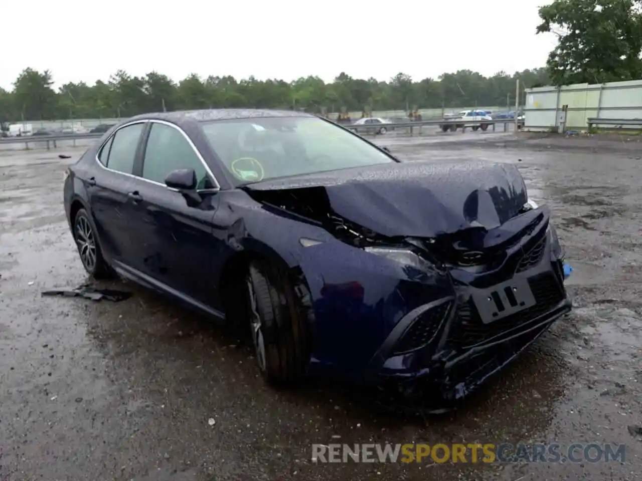 1 Photograph of a damaged car 4T1G11AK8NU694367 TOYOTA CAMRY 2022