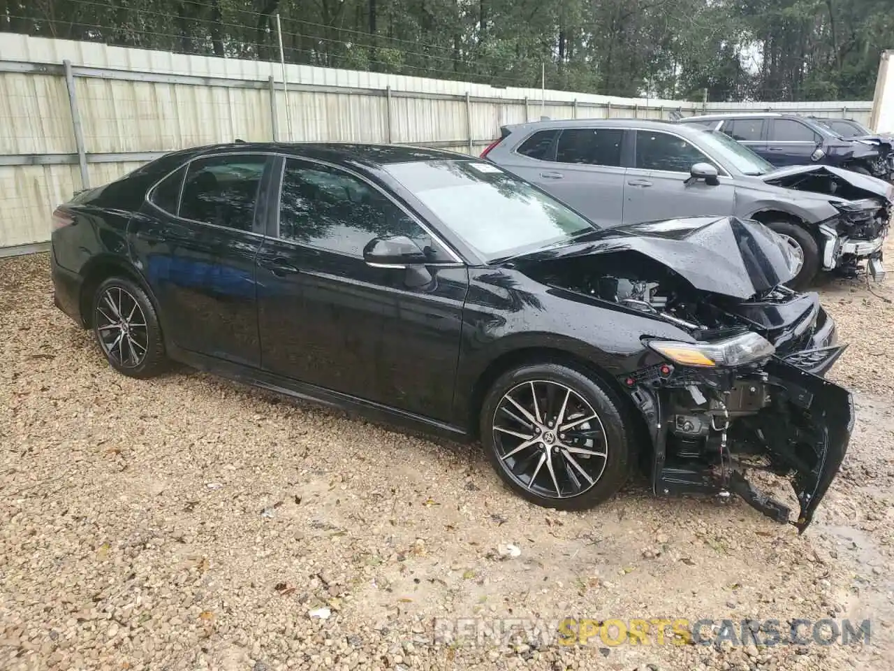 4 Photograph of a damaged car 4T1G11AK8NU715881 TOYOTA CAMRY 2022