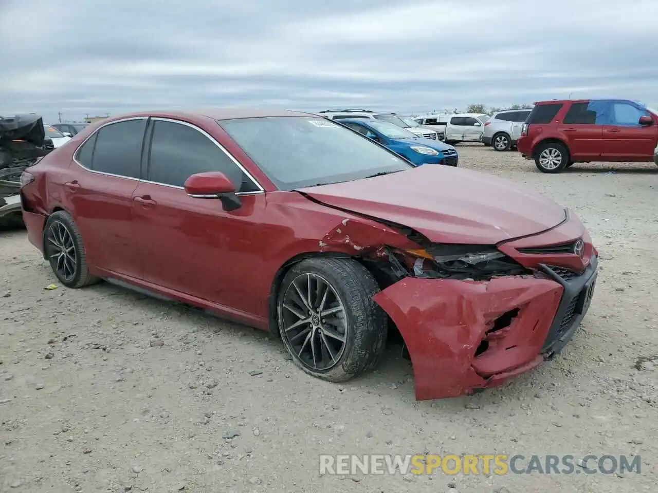 4 Photograph of a damaged car 4T1G11AK9NU013844 TOYOTA CAMRY 2022