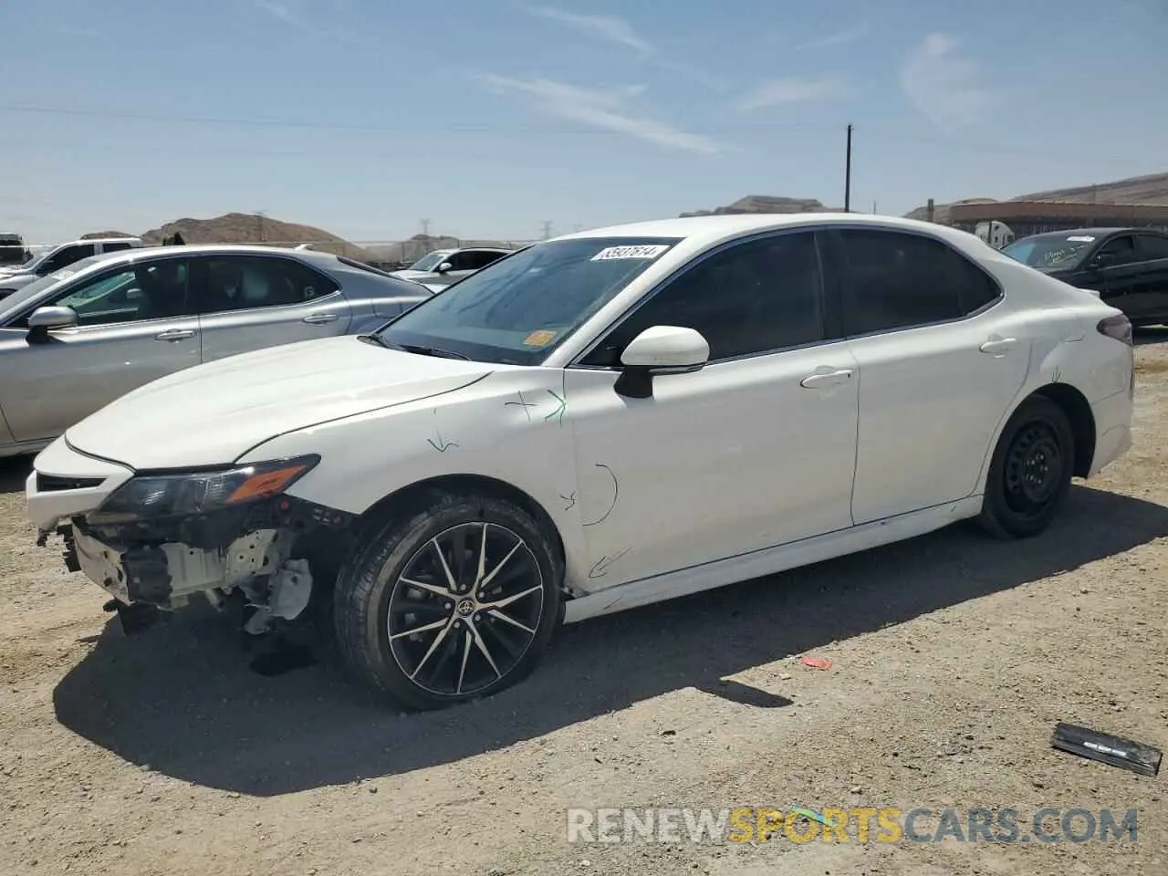 1 Photograph of a damaged car 4T1G11AK9NU041532 TOYOTA CAMRY 2022