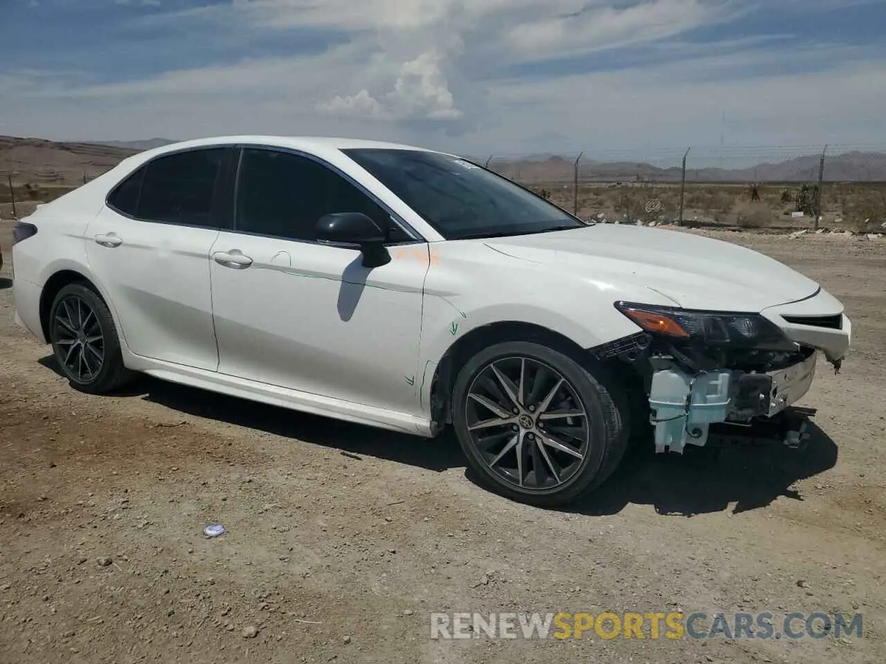 4 Photograph of a damaged car 4T1G11AK9NU041532 TOYOTA CAMRY 2022