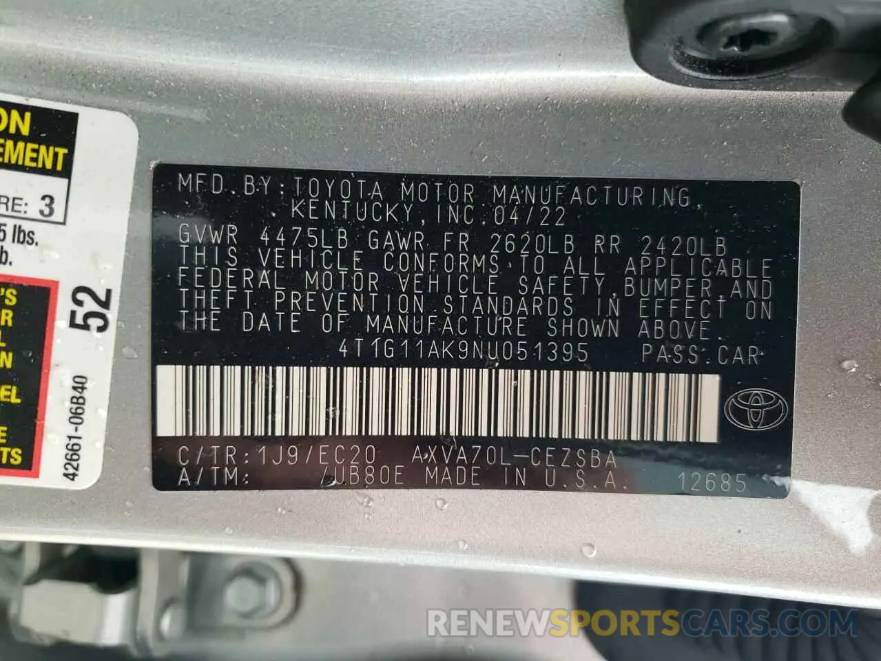 12 Photograph of a damaged car 4T1G11AK9NU051395 TOYOTA CAMRY 2022