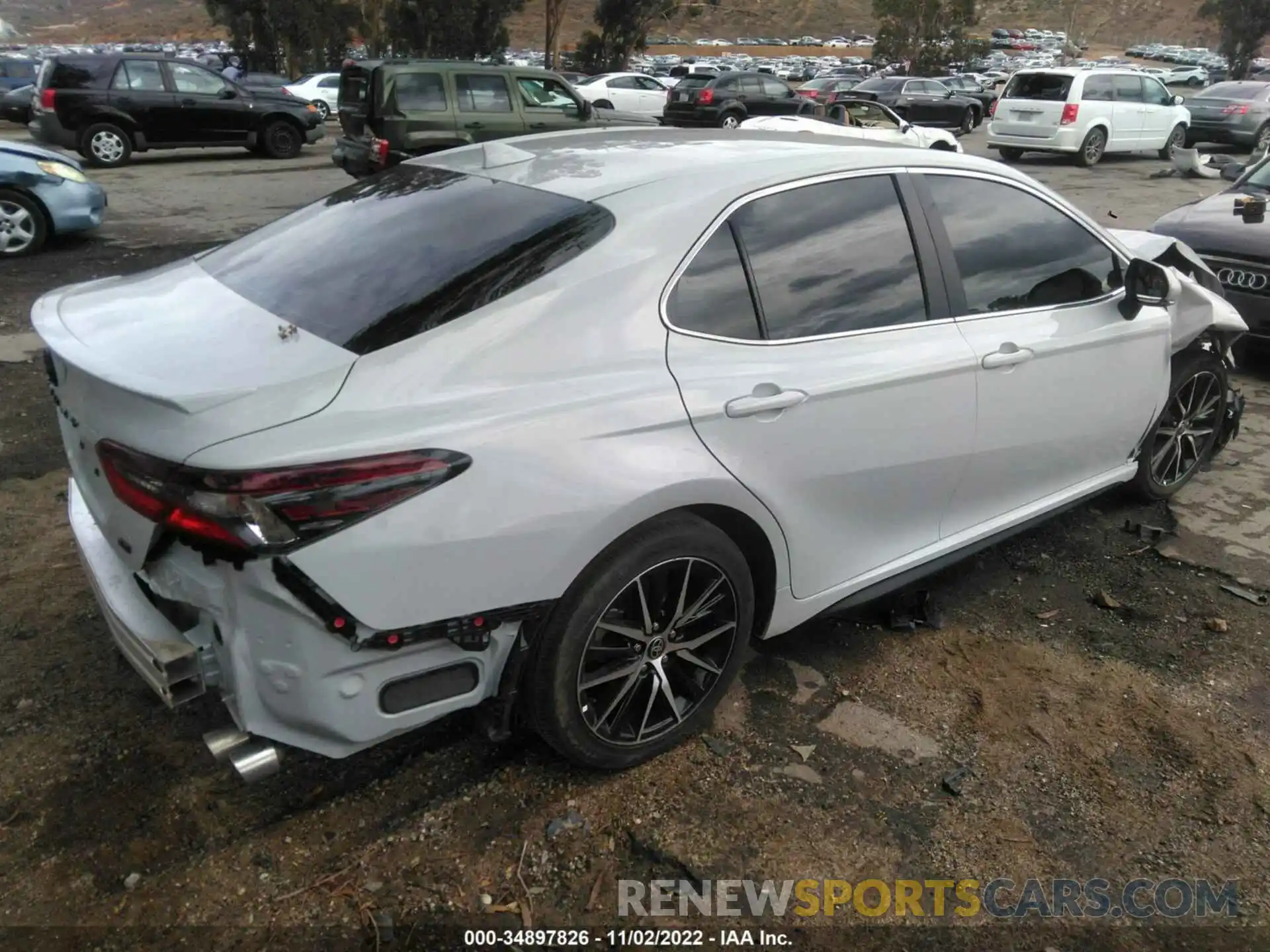 4 Photograph of a damaged car 4T1G11AK9NU059190 TOYOTA CAMRY 2022