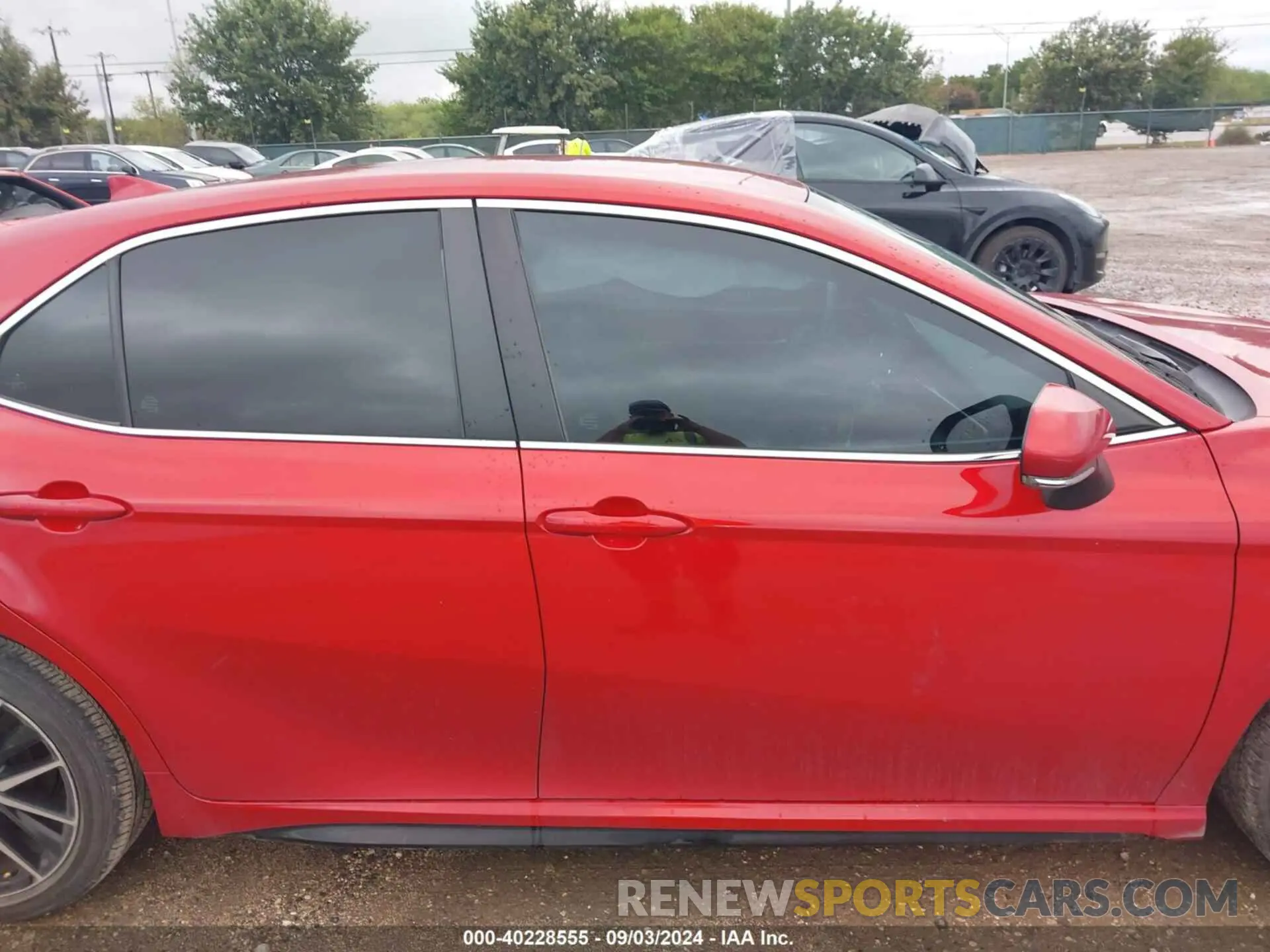 13 Photograph of a damaged car 4T1G11AK9NU062154 TOYOTA CAMRY 2022