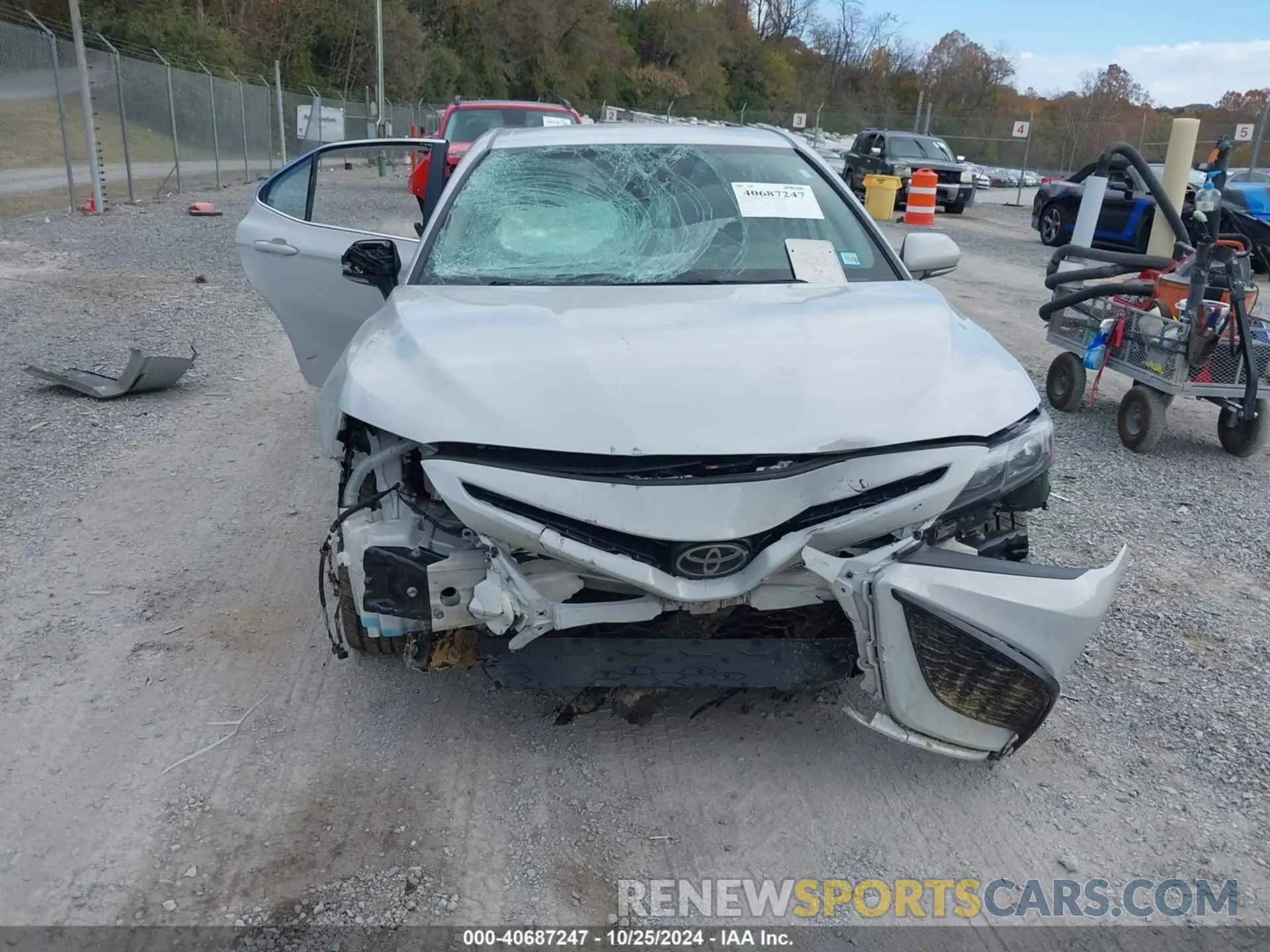 11 Photograph of a damaged car 4T1G11AK9NU066981 TOYOTA CAMRY 2022