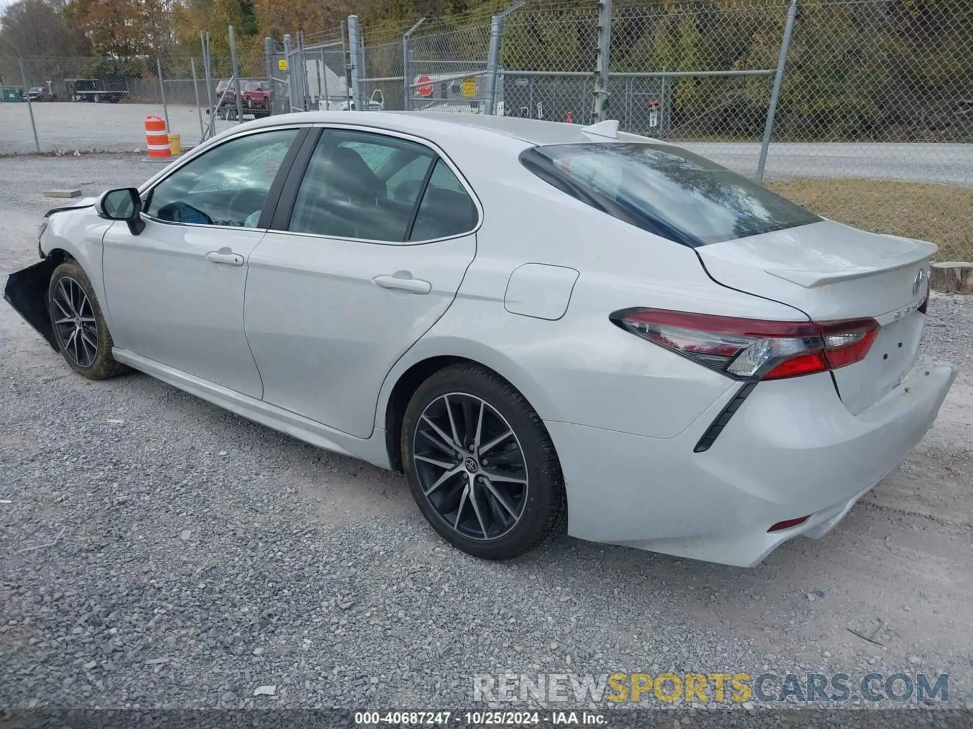3 Photograph of a damaged car 4T1G11AK9NU066981 TOYOTA CAMRY 2022