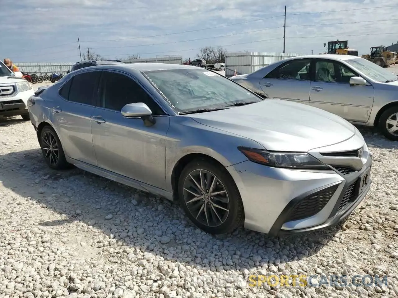 4 Photograph of a damaged car 4T1G11AK9NU652130 TOYOTA CAMRY 2022