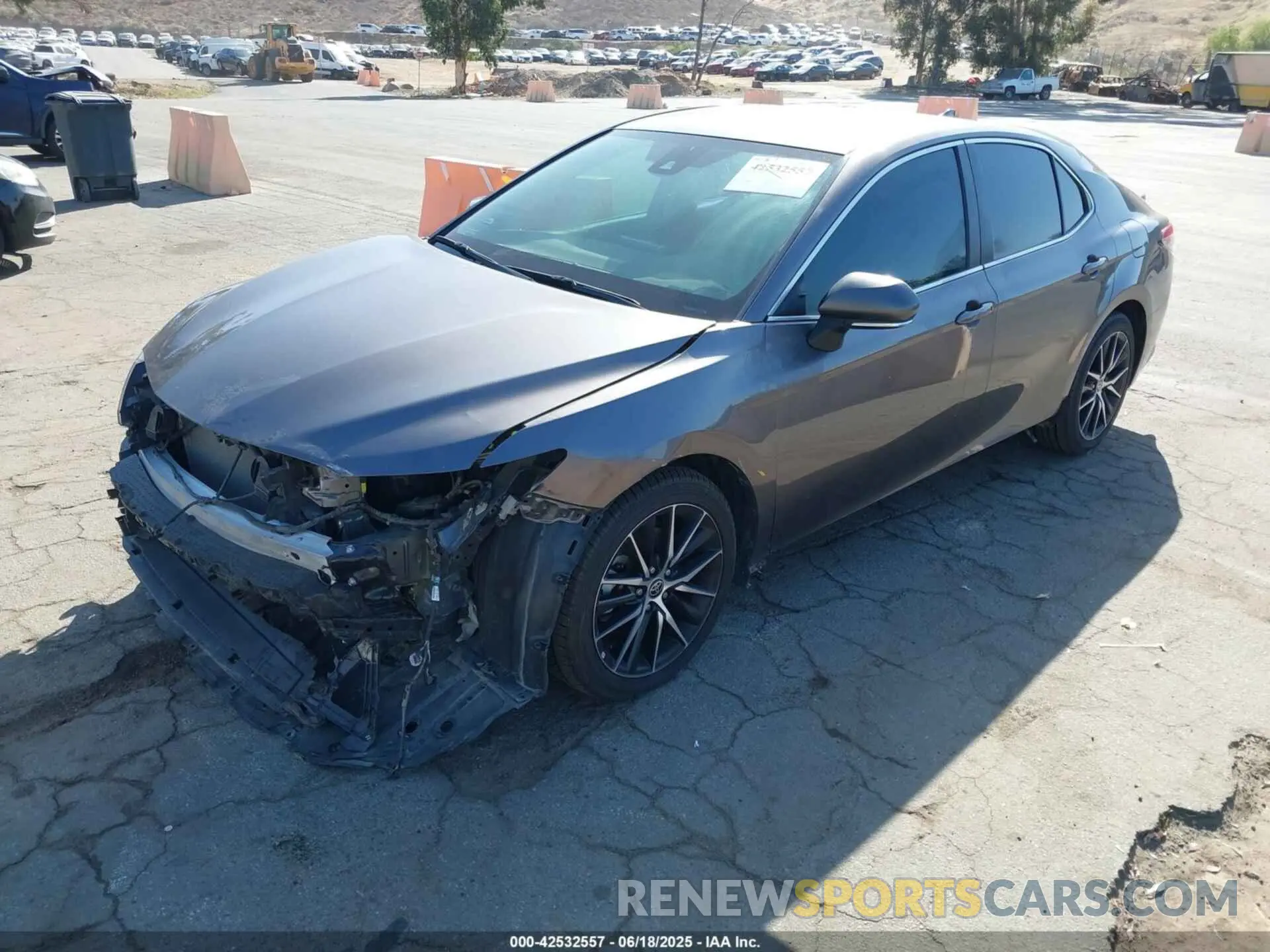 2 Photograph of a damaged car 4T1G11AK9NU678324 TOYOTA CAMRY 2022
