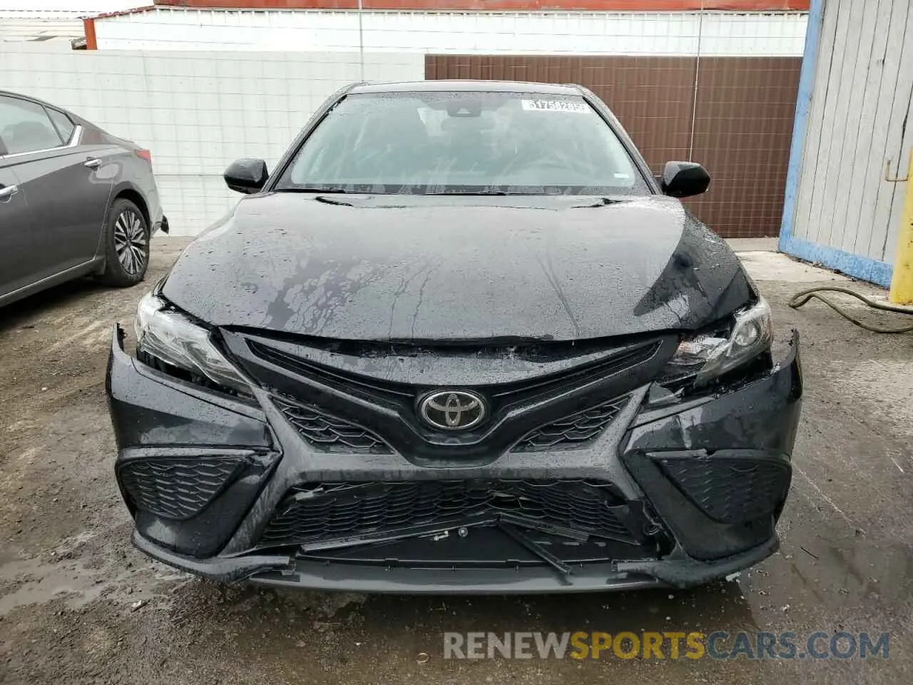 5 Photograph of a damaged car 4T1G11AK9NU696578 TOYOTA CAMRY 2022