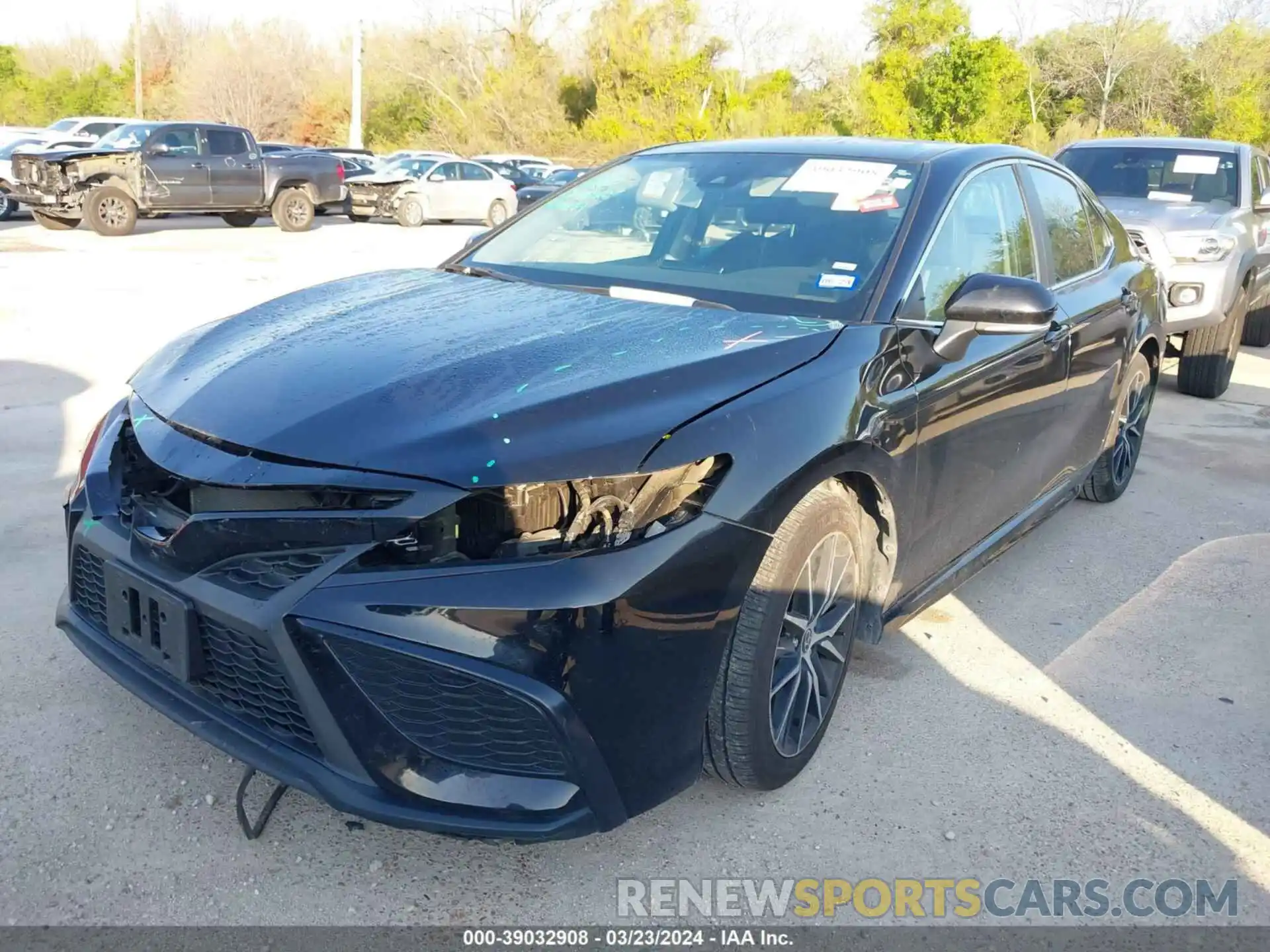 2 Photograph of a damaged car 4T1G11AK9NU710527 TOYOTA CAMRY 2022