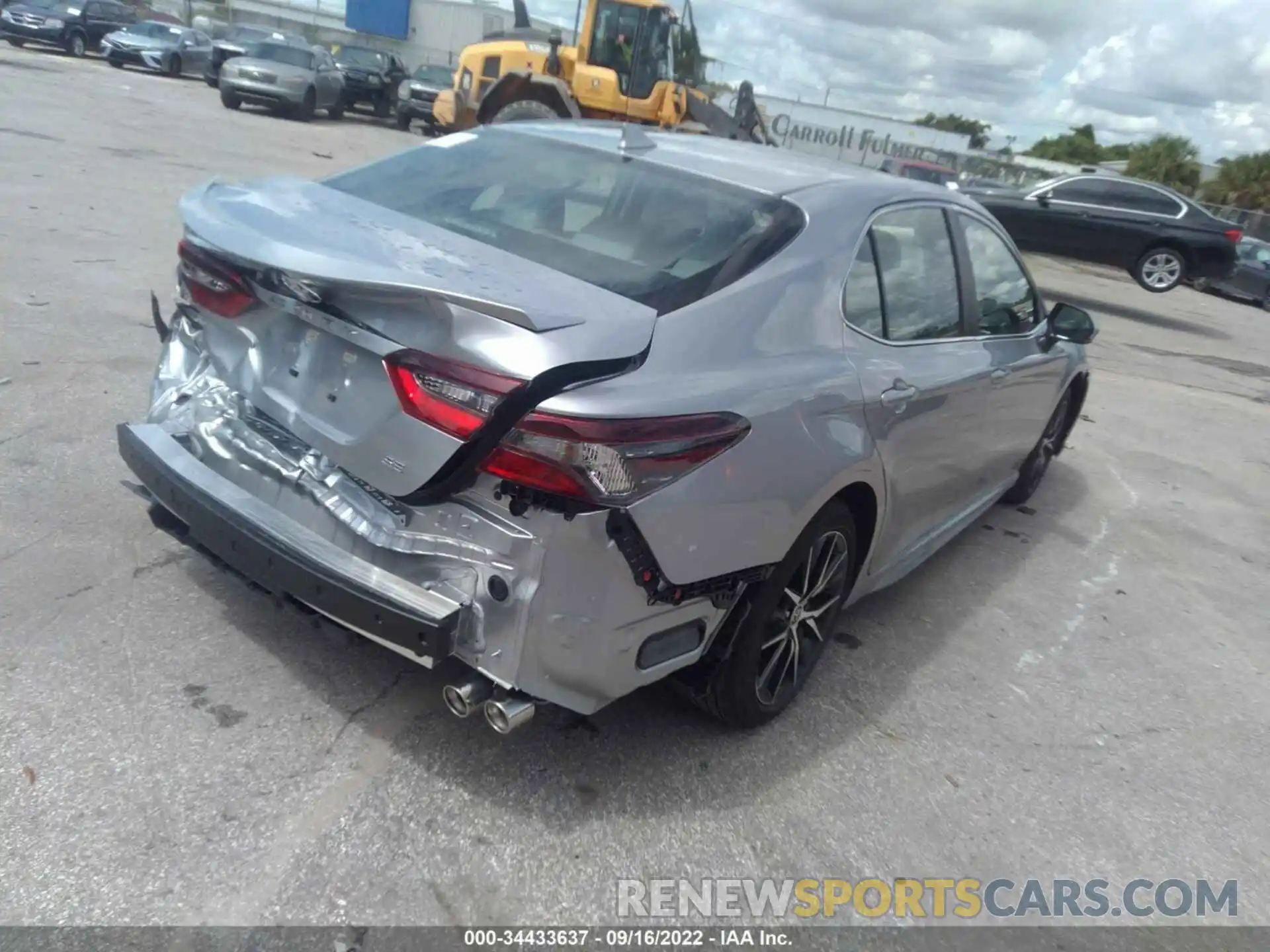 4 Photograph of a damaged car 4T1G11AK9NU718319 TOYOTA CAMRY 2022