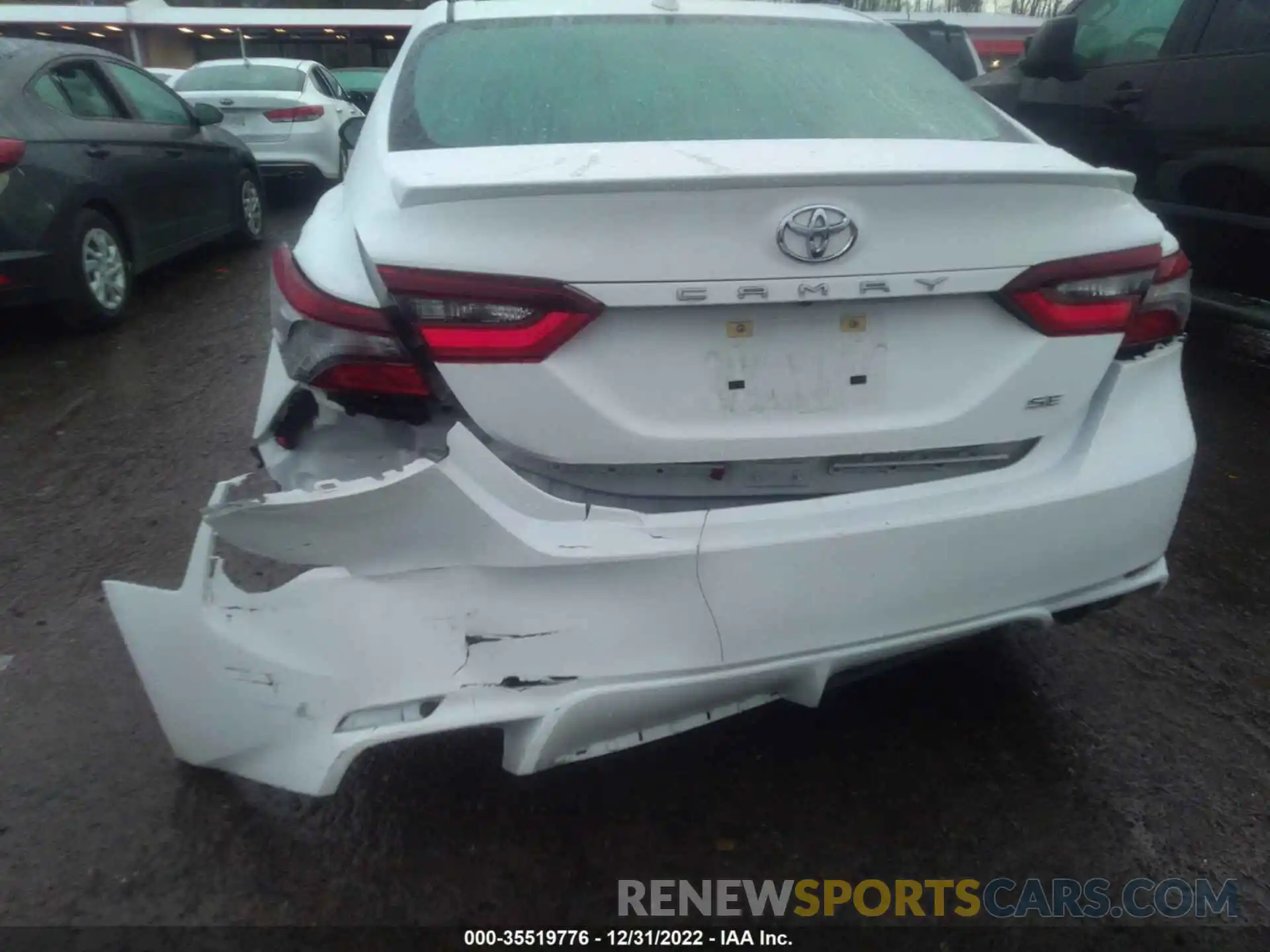 6 Photograph of a damaged car 4T1G11AKXNU009236 TOYOTA CAMRY 2022