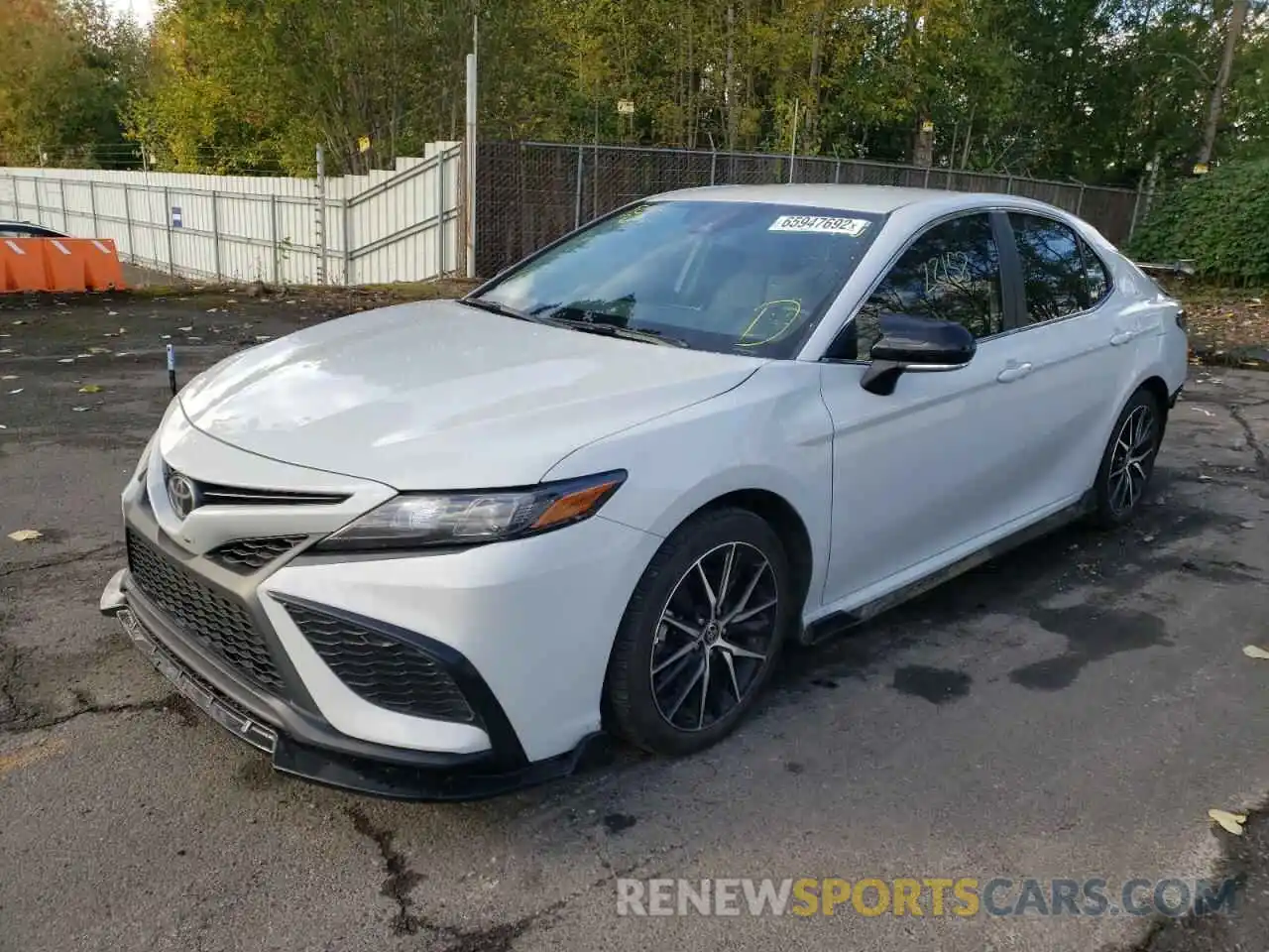 2 Photograph of a damaged car 4T1G11AKXNU015344 TOYOTA CAMRY 2022