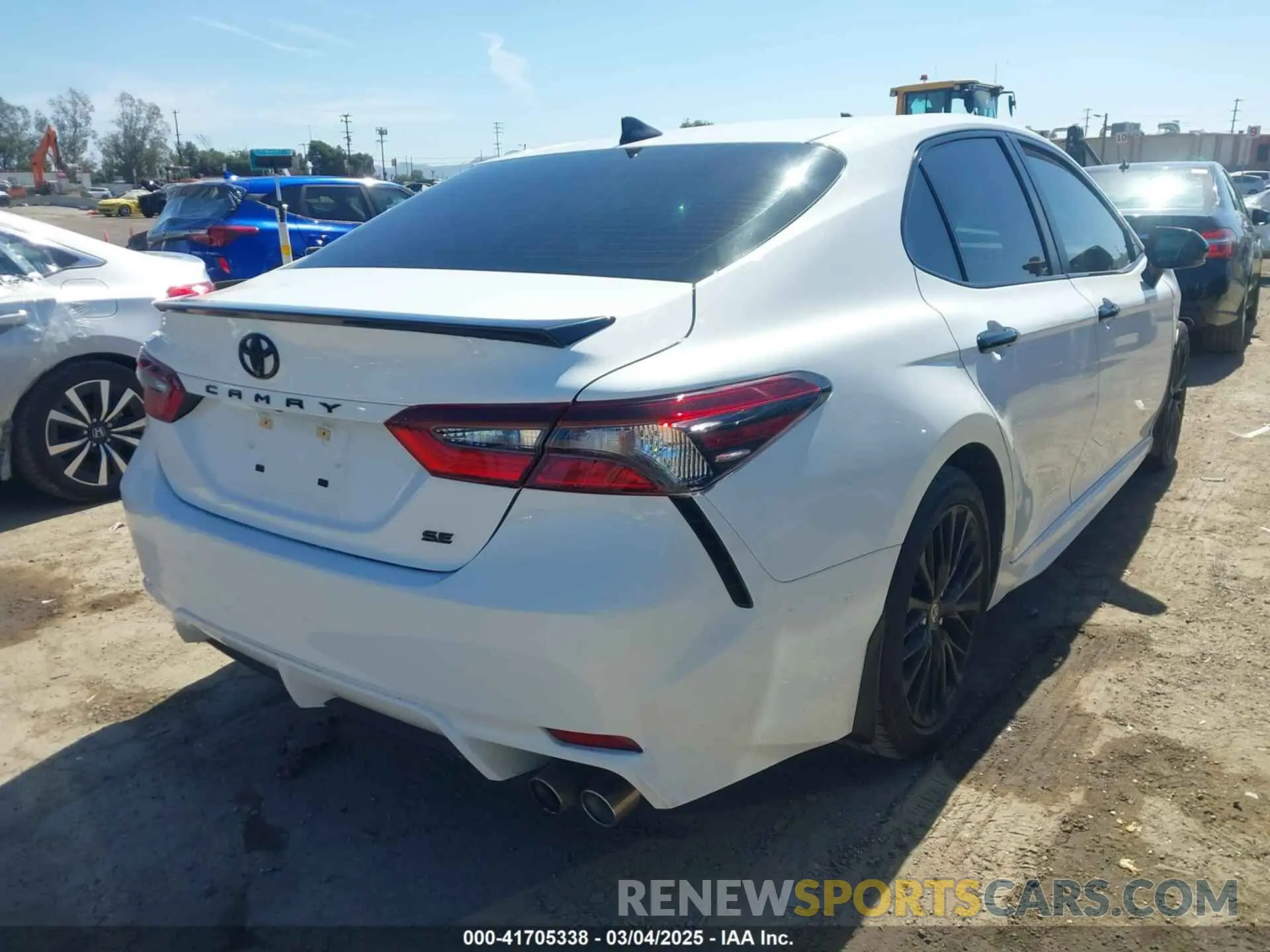 4 Photograph of a damaged car 4T1G11AKXNU029941 TOYOTA CAMRY 2022