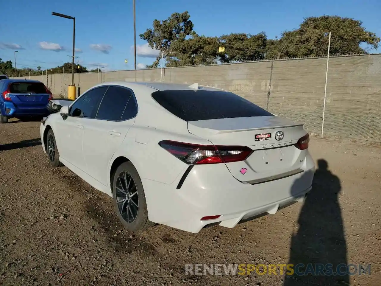 3 Photograph of a damaged car 4T1G11AKXNU033956 TOYOTA CAMRY 2022