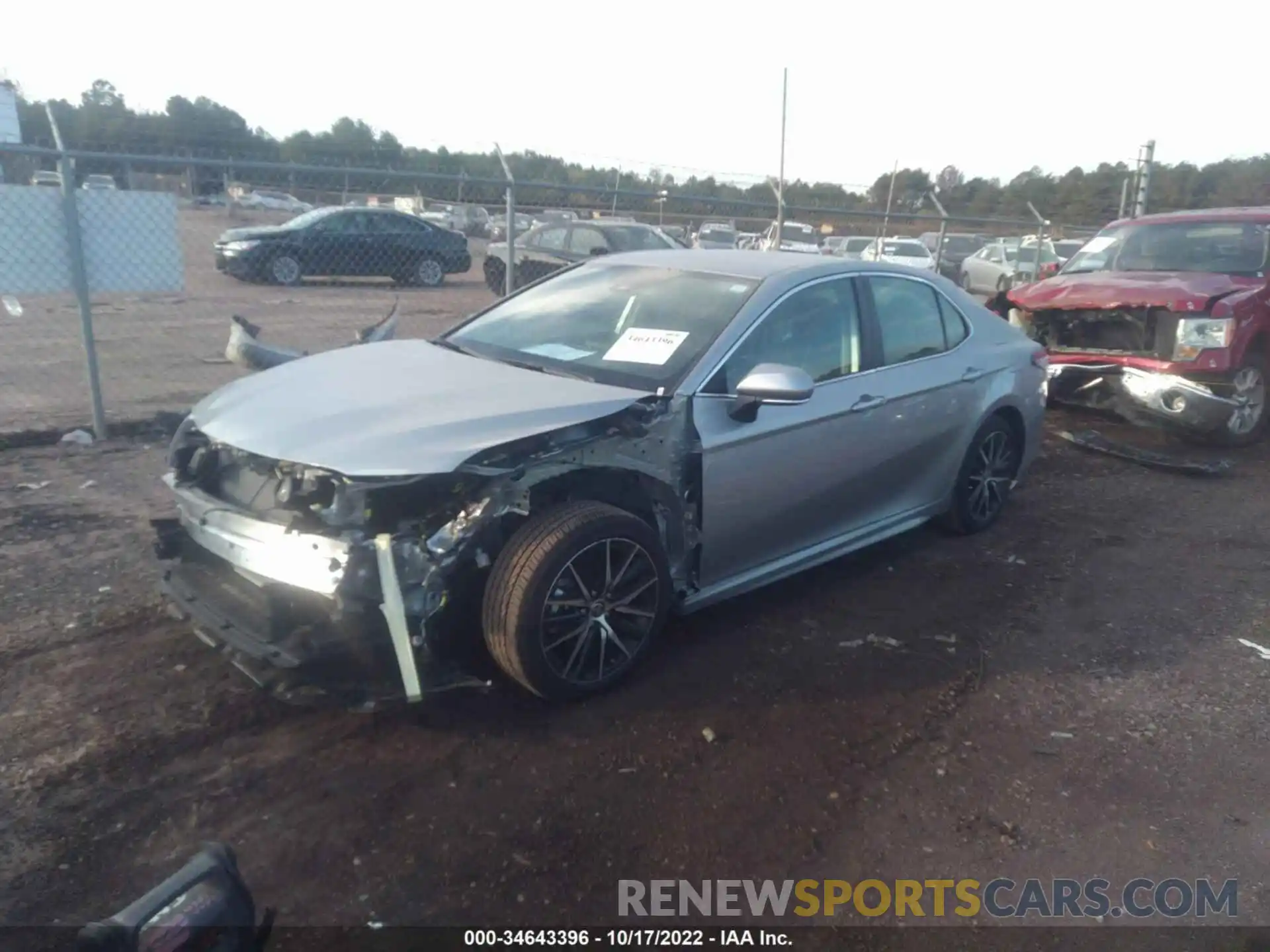 2 Photograph of a damaged car 4T1G11AKXNU039918 TOYOTA CAMRY 2022