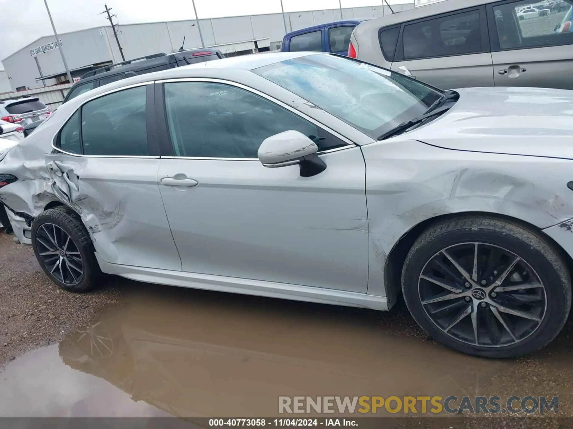 13 Photograph of a damaged car 4T1G11AKXNU052667 TOYOTA CAMRY 2022