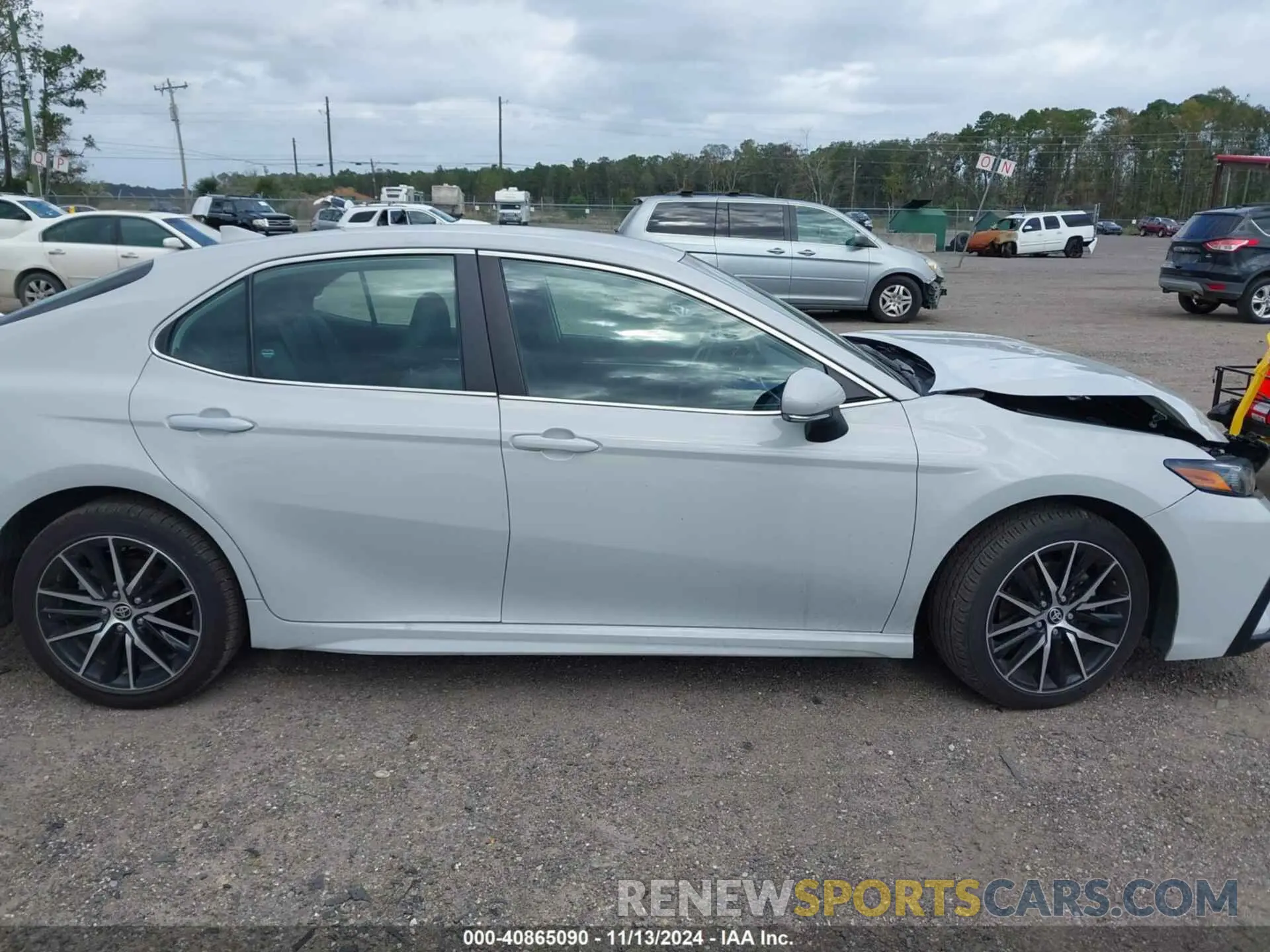 13 Photograph of a damaged car 4T1G11AKXNU069534 TOYOTA CAMRY 2022