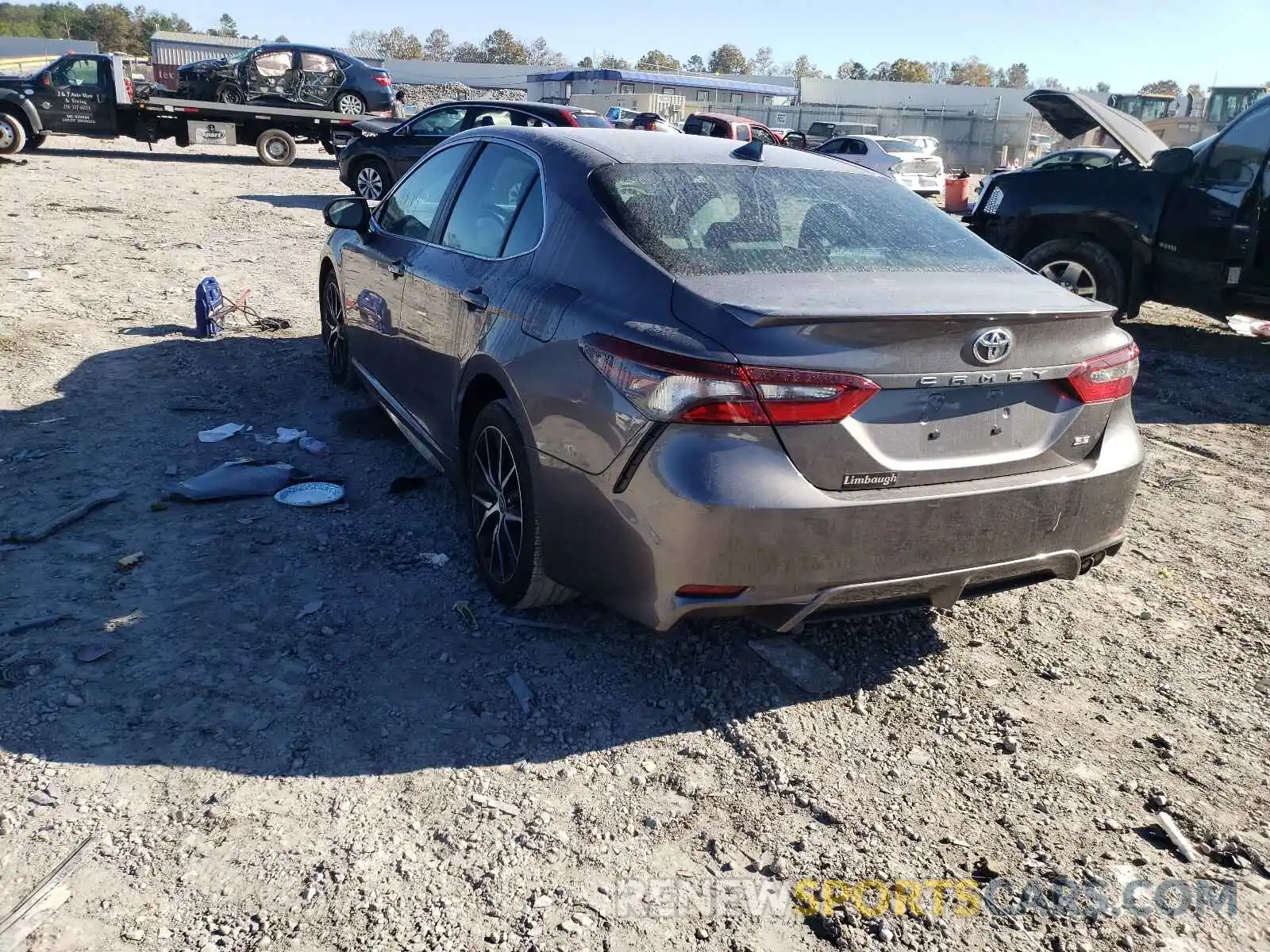 3 Photograph of a damaged car 4T1G11AKXNU620805 TOYOTA CAMRY 2022